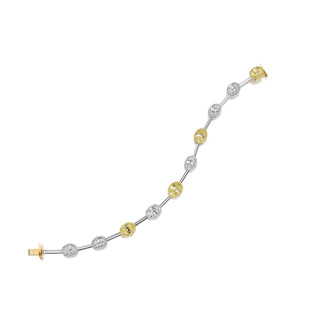 Platinum, Gold, 3.59ctw Oval Cut Fancy Vivid Yellow Diamond, 4.66ctw