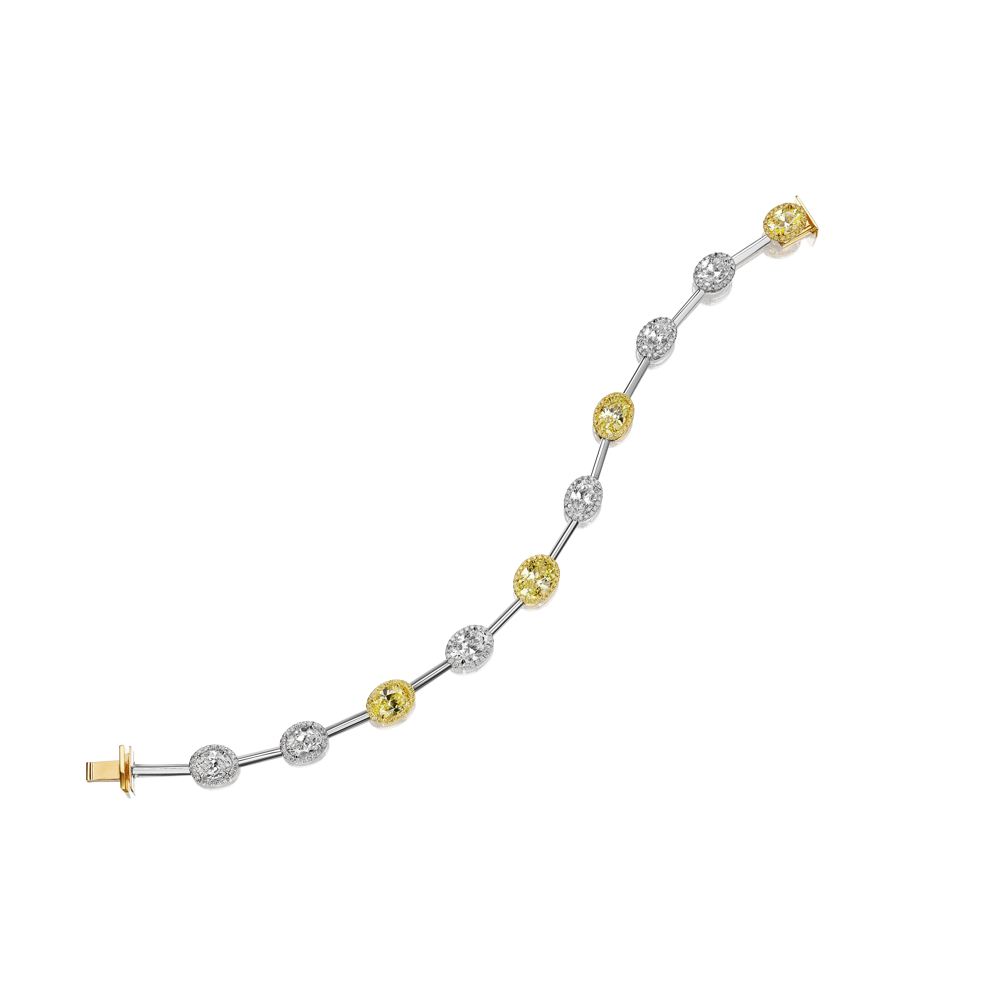Platinum, Gold, 3.59ctw Oval Cut Fancy Vivid Yellow Diamond, 4.66ctw