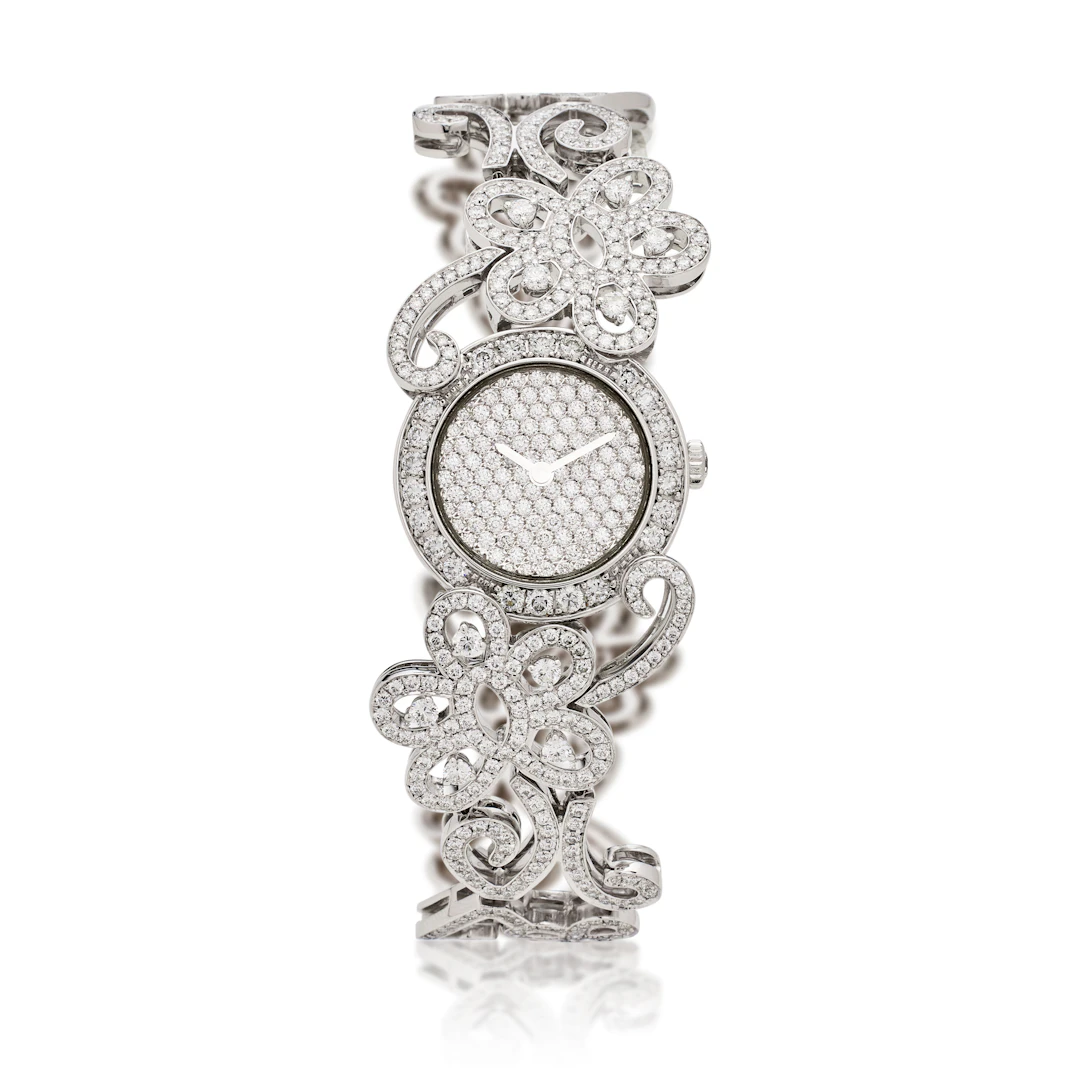 Dentelle (Reference ARD66200). A 22mm white gold diamond-set quartz