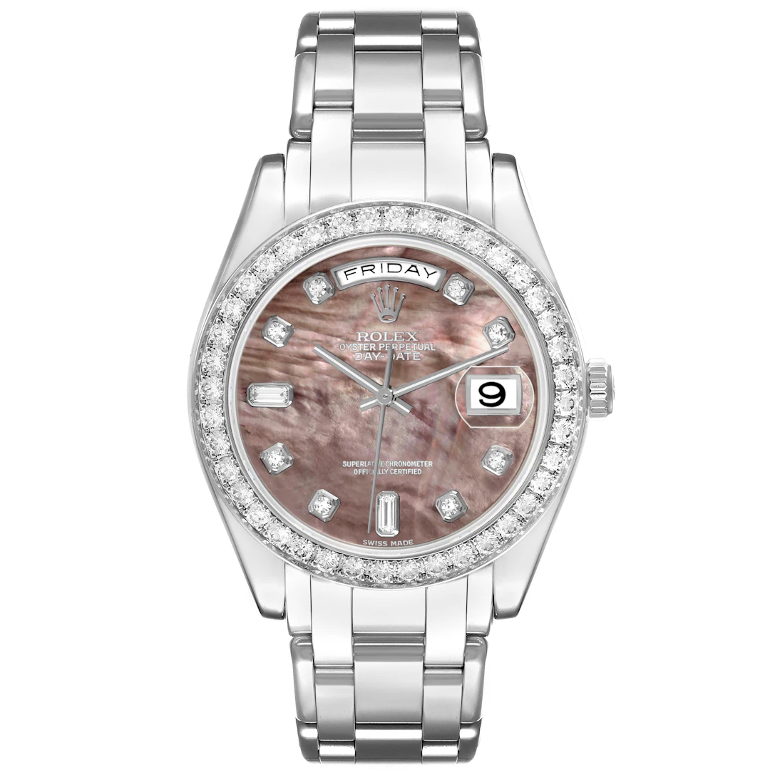 Day-Date (Reference 18946). A 39mm platinum diamond-set automatic
