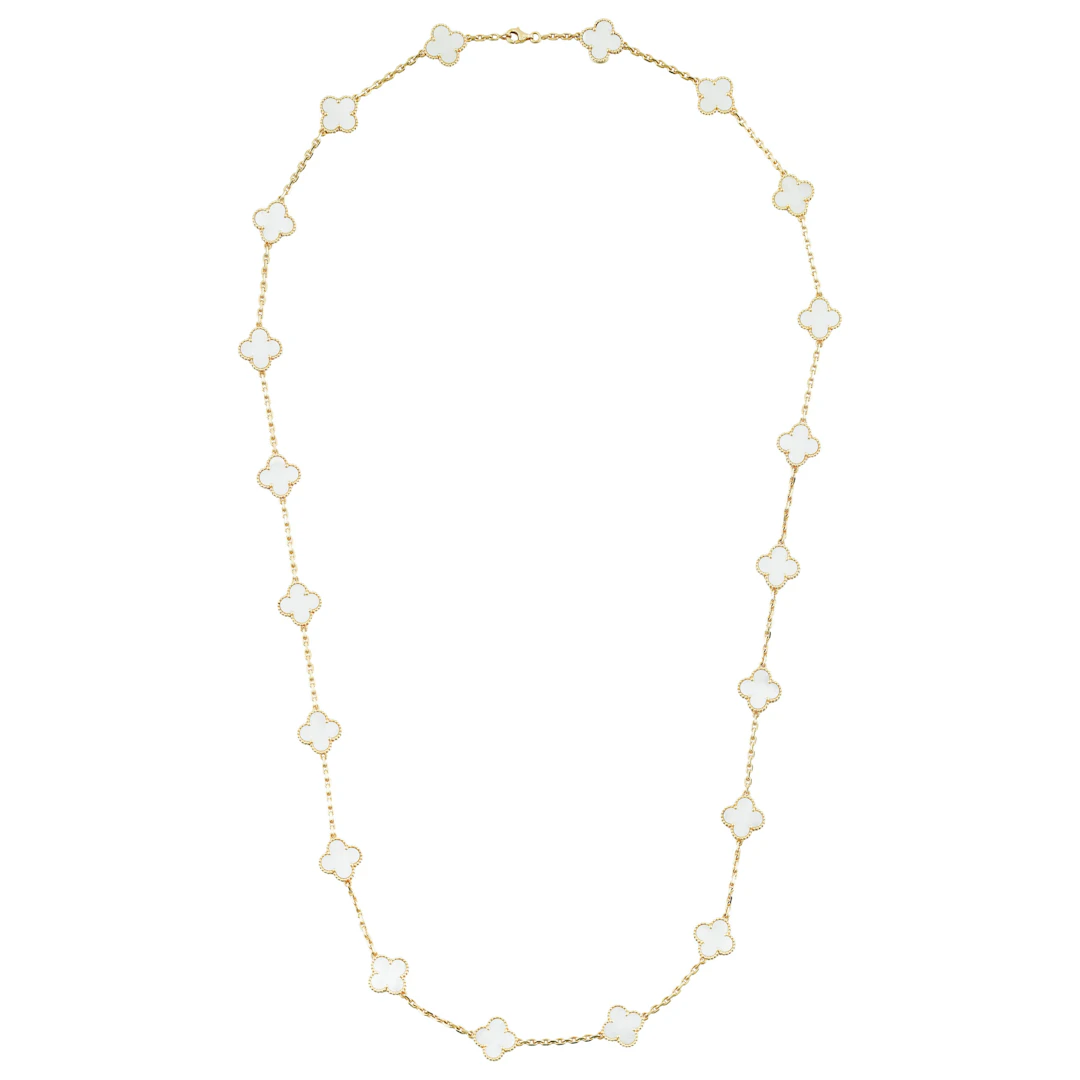 Sautoir nacre et or, "Alhambra" | Gold and mother-of-pearl necklace, 'Alhambra'