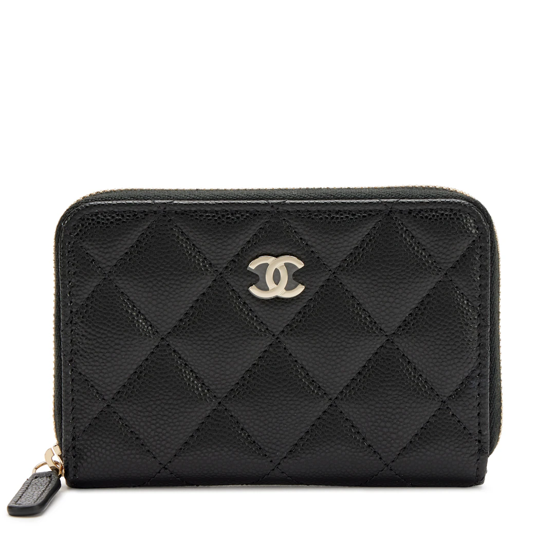 Black Quilted Caviar Zip Around Small/Medium Card Holder Coin Wallet