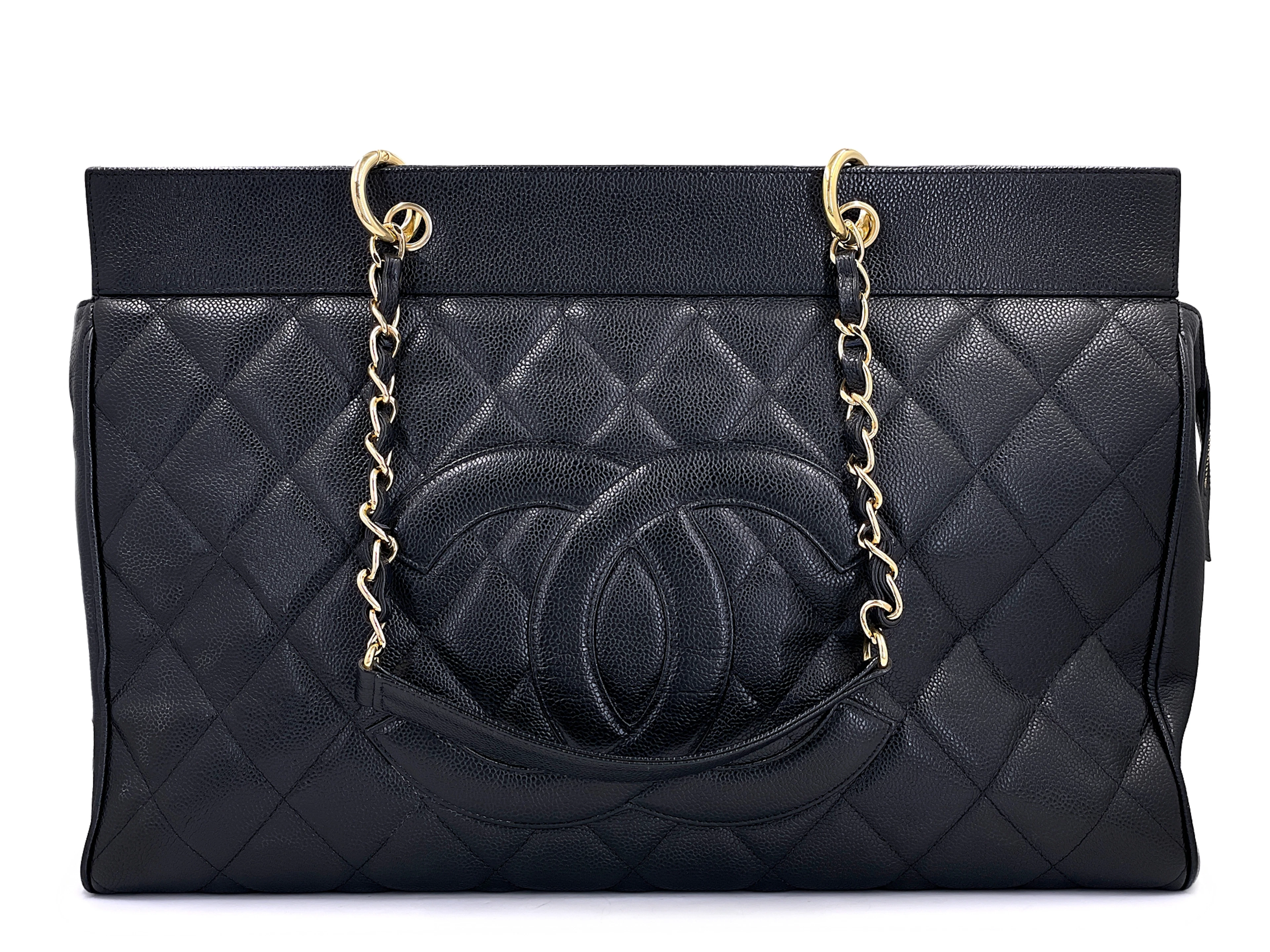 Black Quilted Caviar Supermodel Weekender XXL Grand Shopping Tote