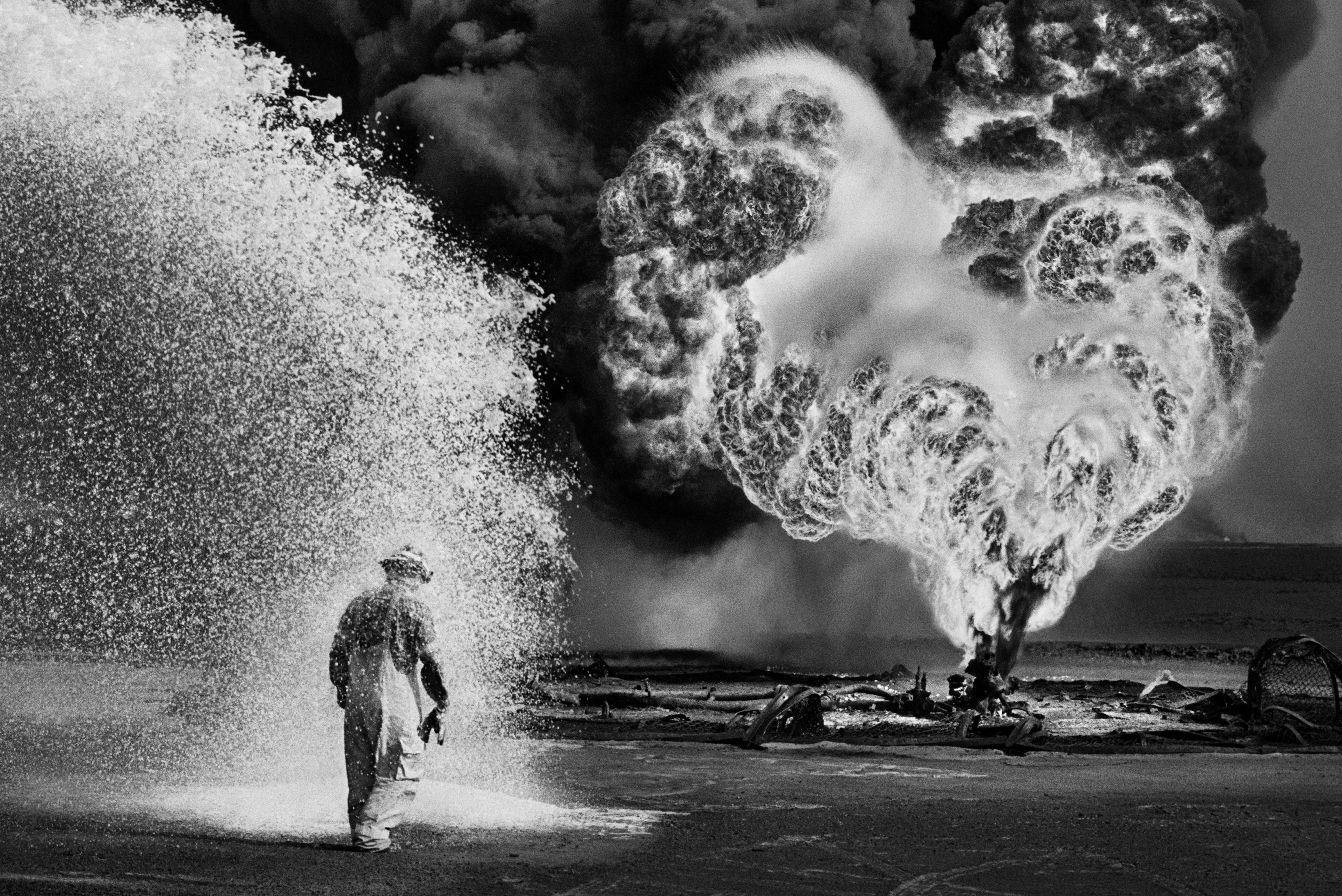 Greater Burhan Oil Field, Kuwait, 1991