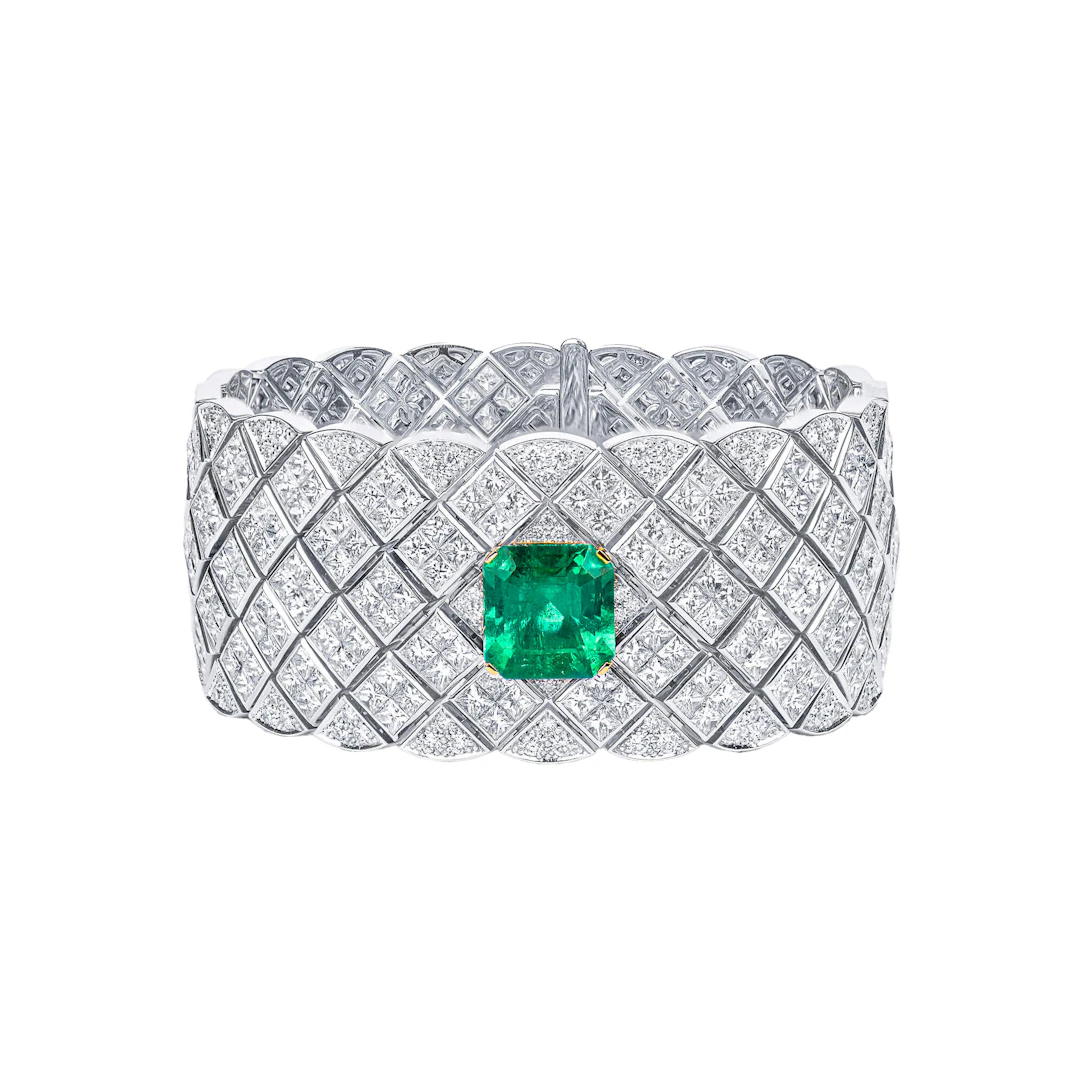 White Gold, 5.67ct Colombian Emerald and Diamond Bracelet