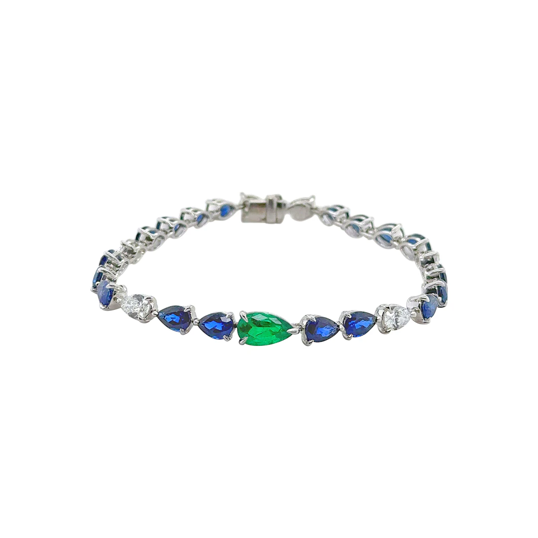 White Gold, 1.10ct Colombian Emerald, Sapphire and Diamond Bracelet