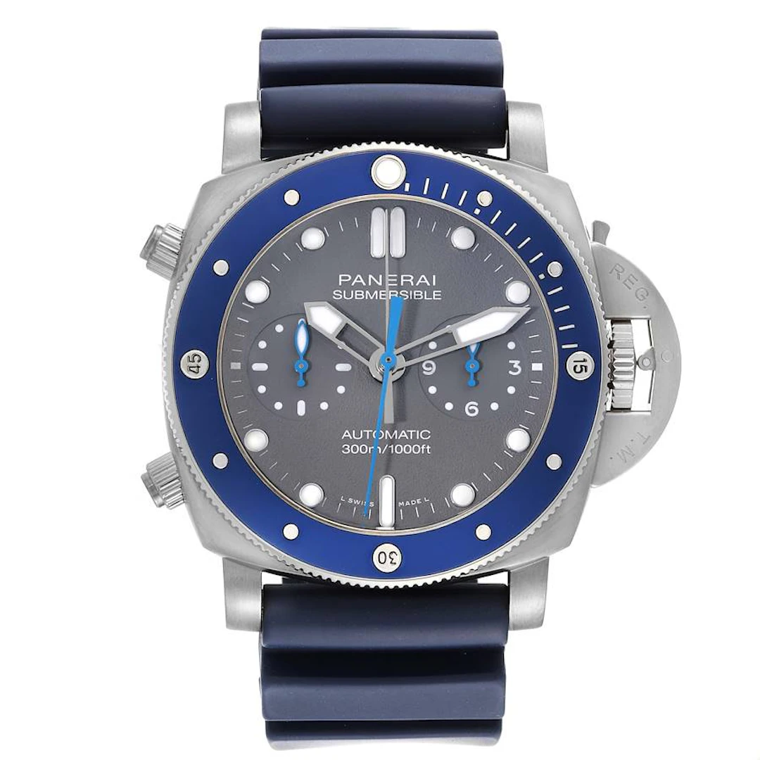 Luminor Submersible (Reference PAM00982). A 47mm titanium automatic
