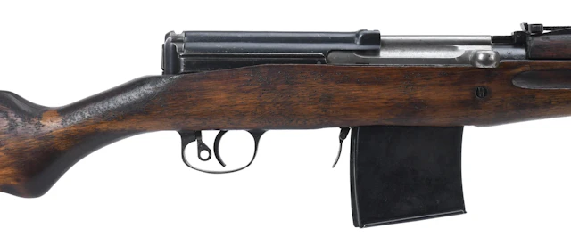 SOVIET TOKAREV SVT-40 7.62X54R SEMI-AUTO RIFLE.