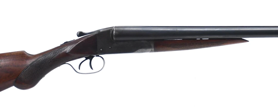 ITHACA FLUES FIELD GRADE 12 GA SIDE BY SIDE SHOTGUN.