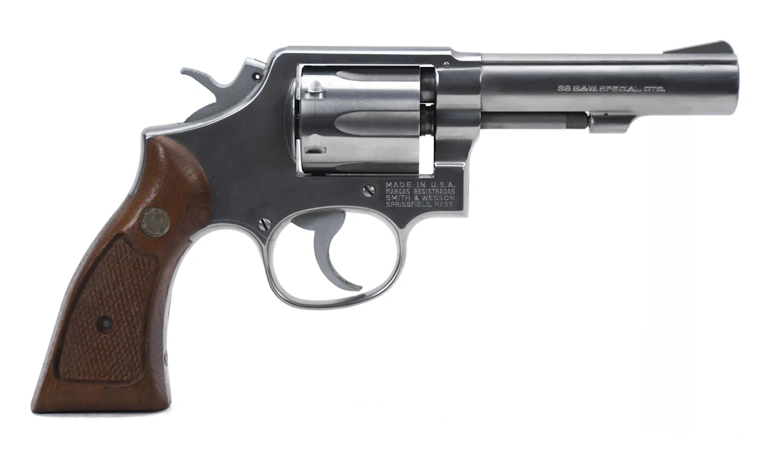 SMITH & WESSON MODEL 64 .38 SPECIAL REVOLVER.