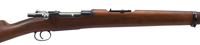 ANTIQUE CHILEAN MAUSER MODEL 1895 7X57MM RIFLE.