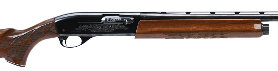 REMINGTON MODEL 1100 LT-20 20 GA SEMI AUTO SHOTGUN.