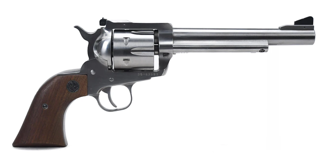 RUGER NEW MODEL BLACKHAWK .357 MAGNUM REVOLVER.