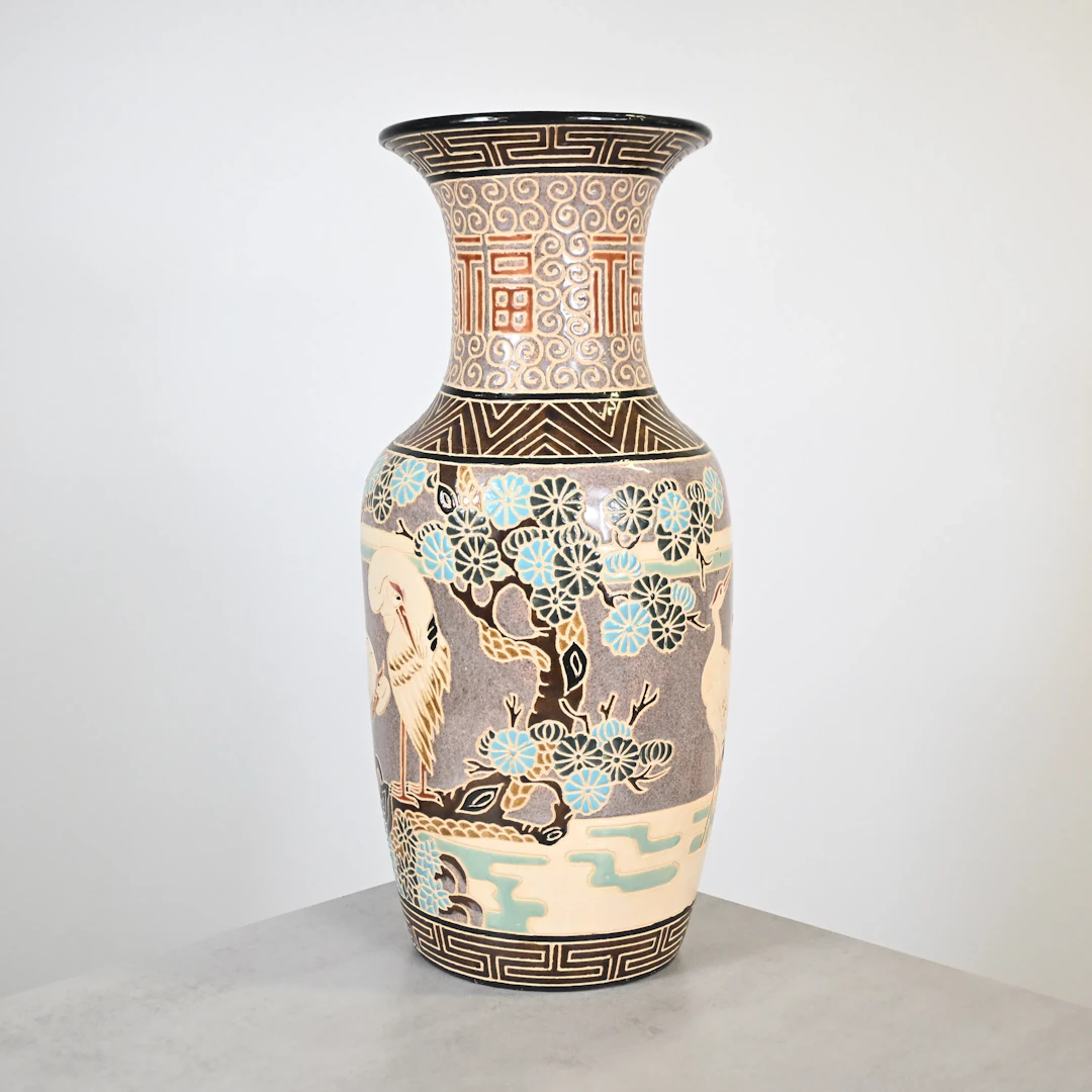 Vas, Japan, 1900-talets första hälft.