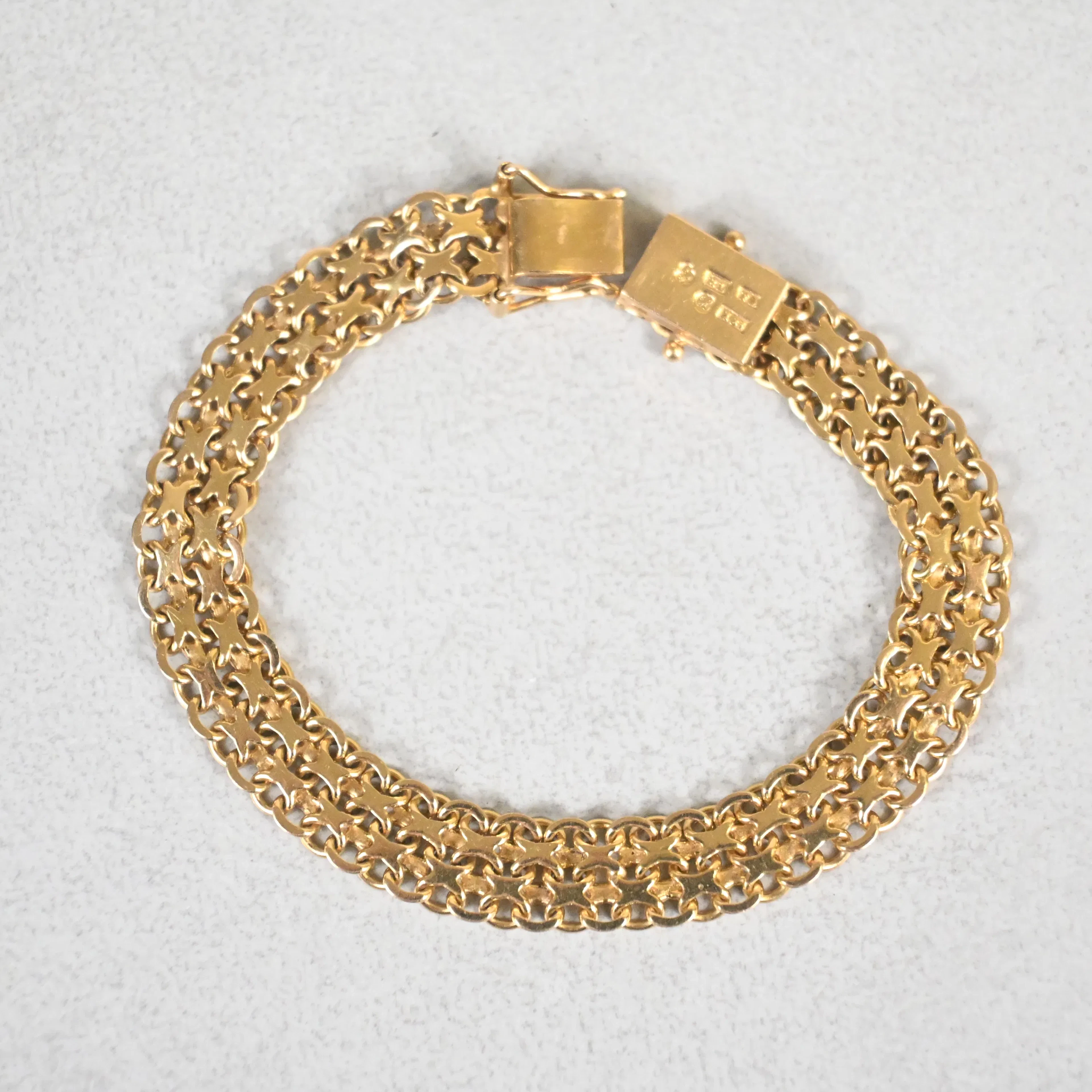 Armband, X-länk, 18k guld, Skandinaviska Belco Marianne Orne, Stockholm, 1956.