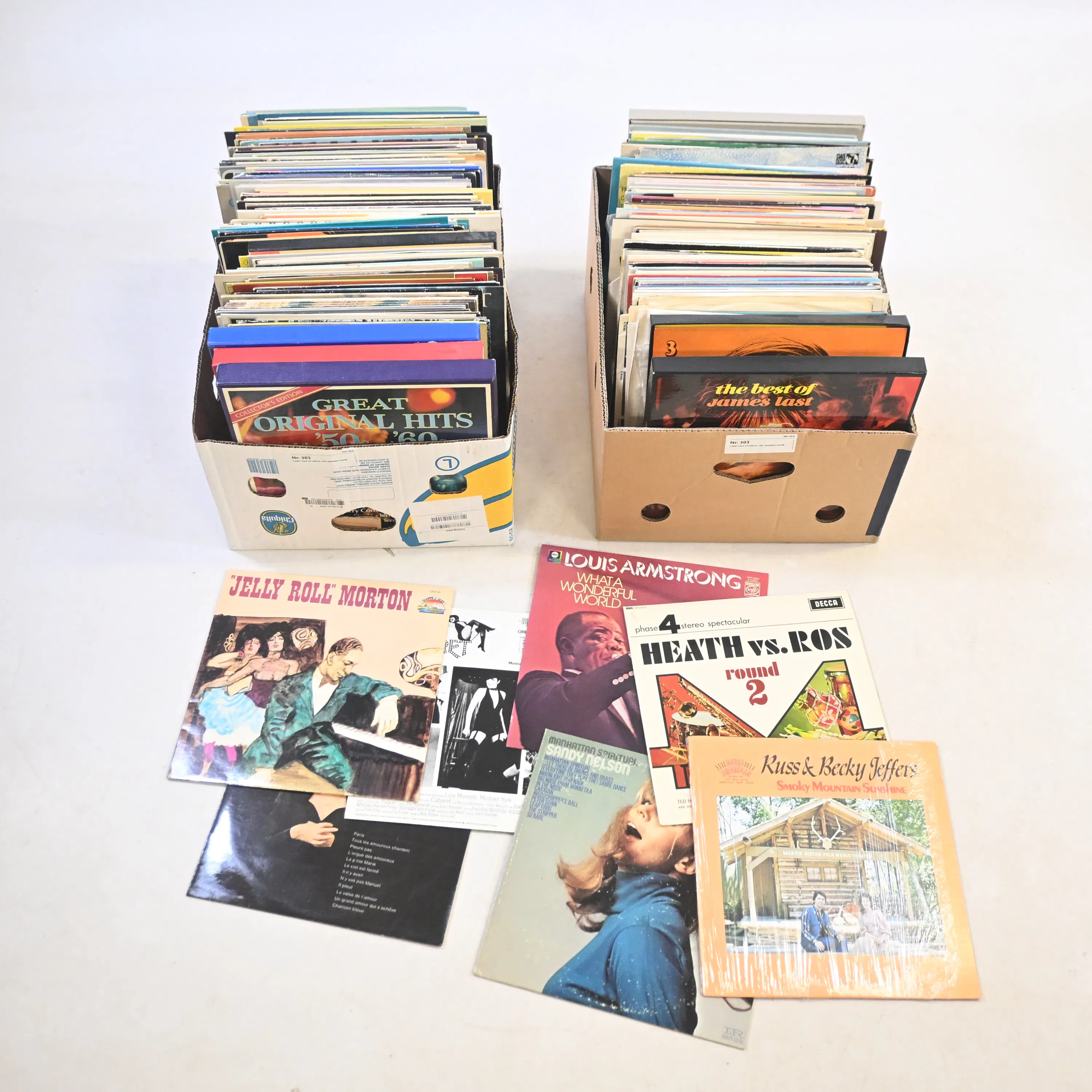 Lådor med LP-skivor, 2st, blandad musik.