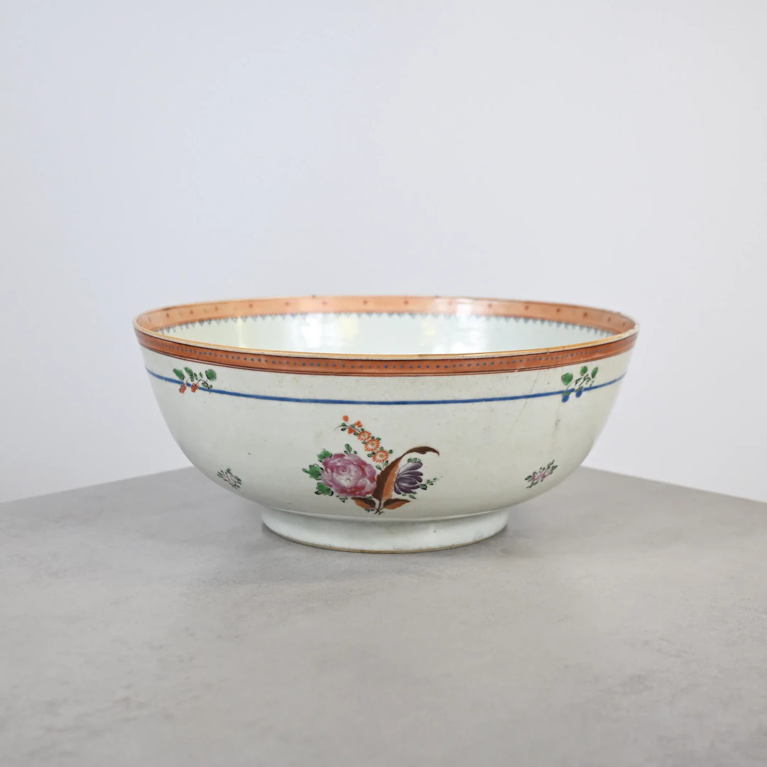 Skål, porslin, Kina, 17/1800-tal.