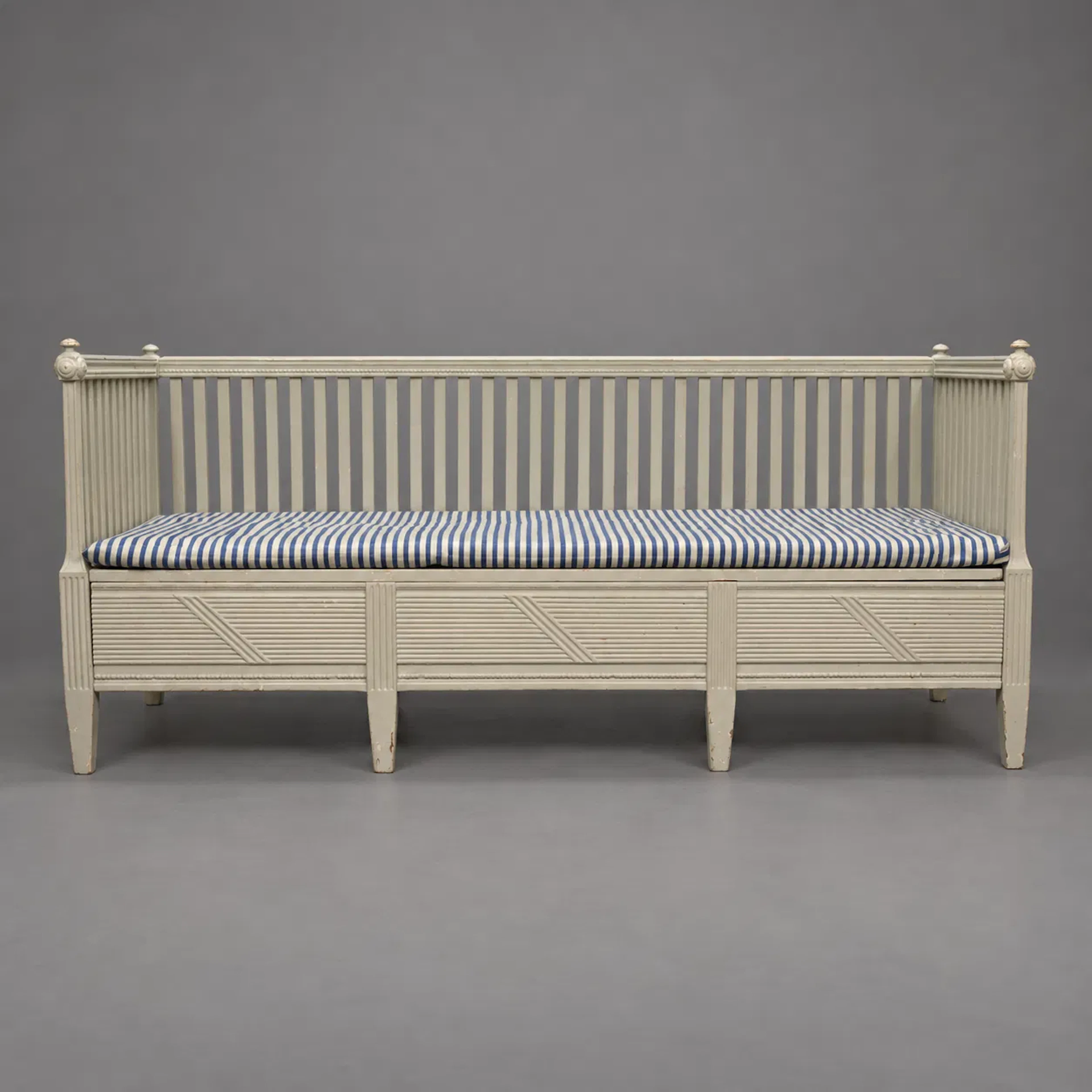 Soffa, gustaviansk, sent 1700-tal.