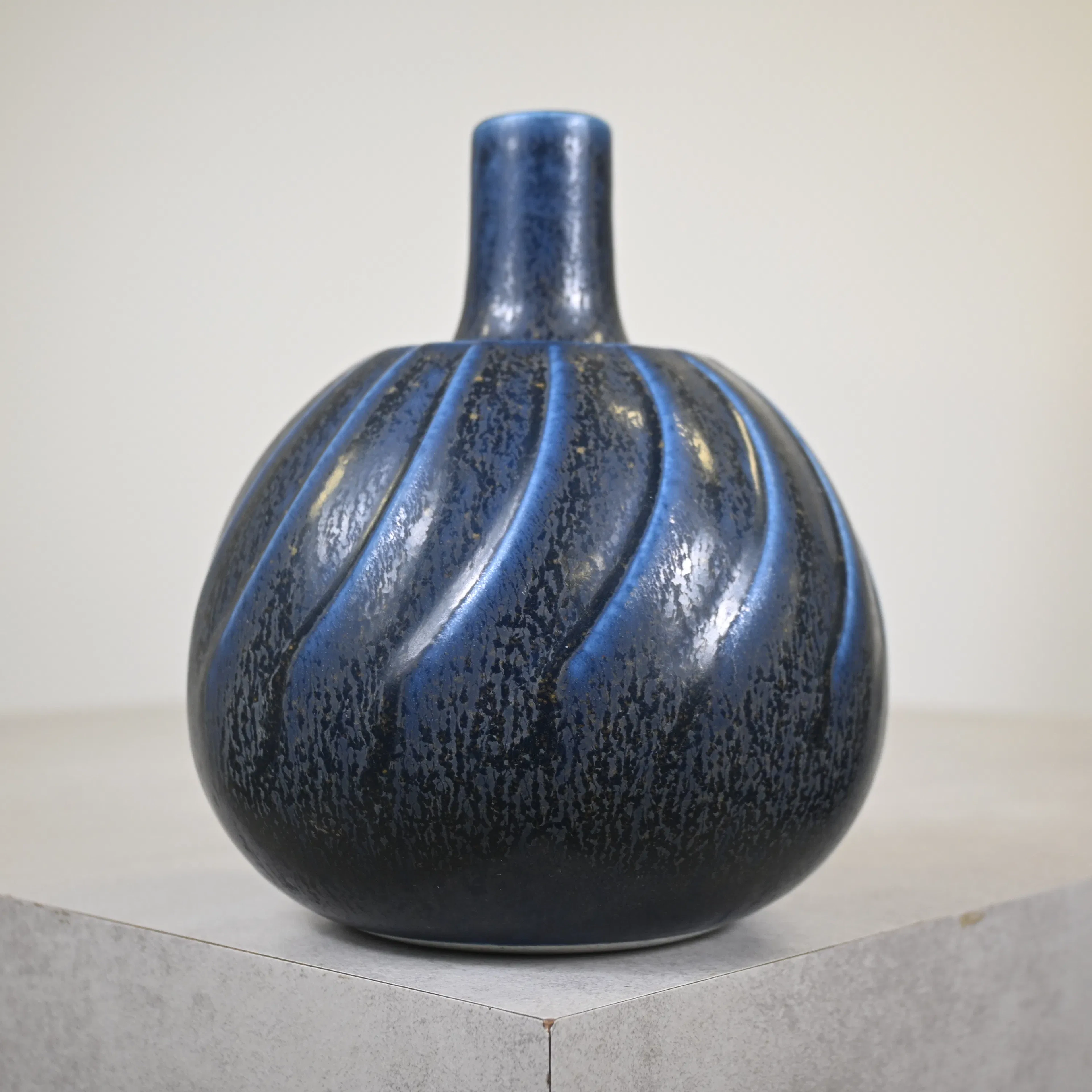 Wilhelm Kåge, vas, stengods, Gustavsberg, 1950-tal.