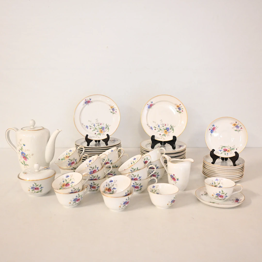 Kaffeservis, 59 delar, "Helena", Rosenthal, Tysland.