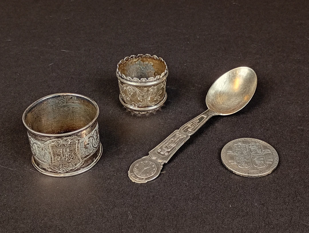 Silverföremål, 4 delar