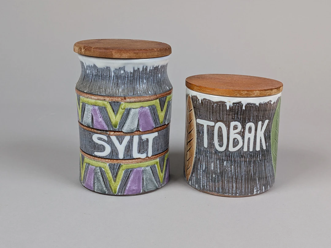 Sylt & tobaksburk ,Laholms keramik