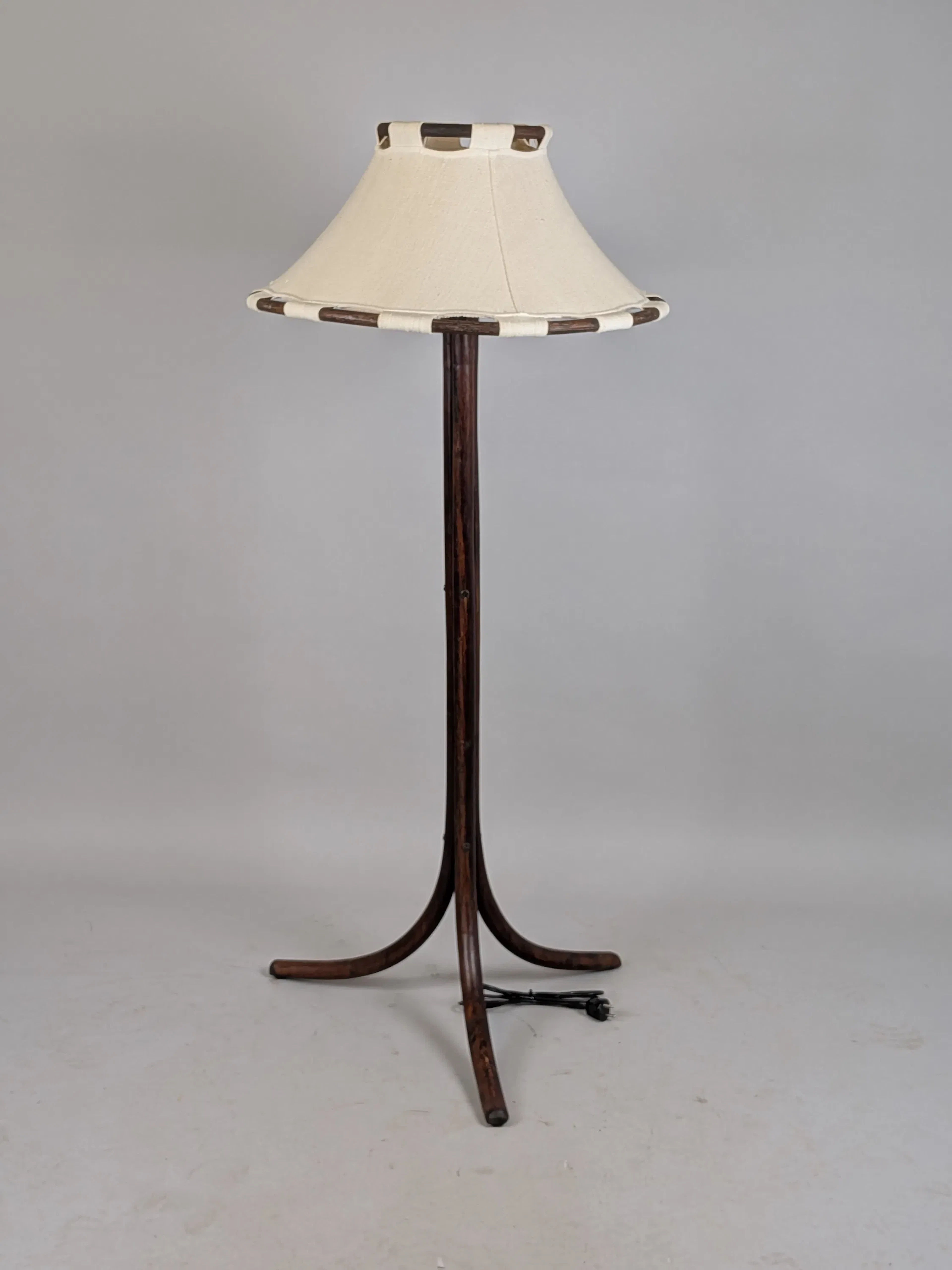 Golvlampa, "Anna" Anna Ehrner Atelje Lyktan