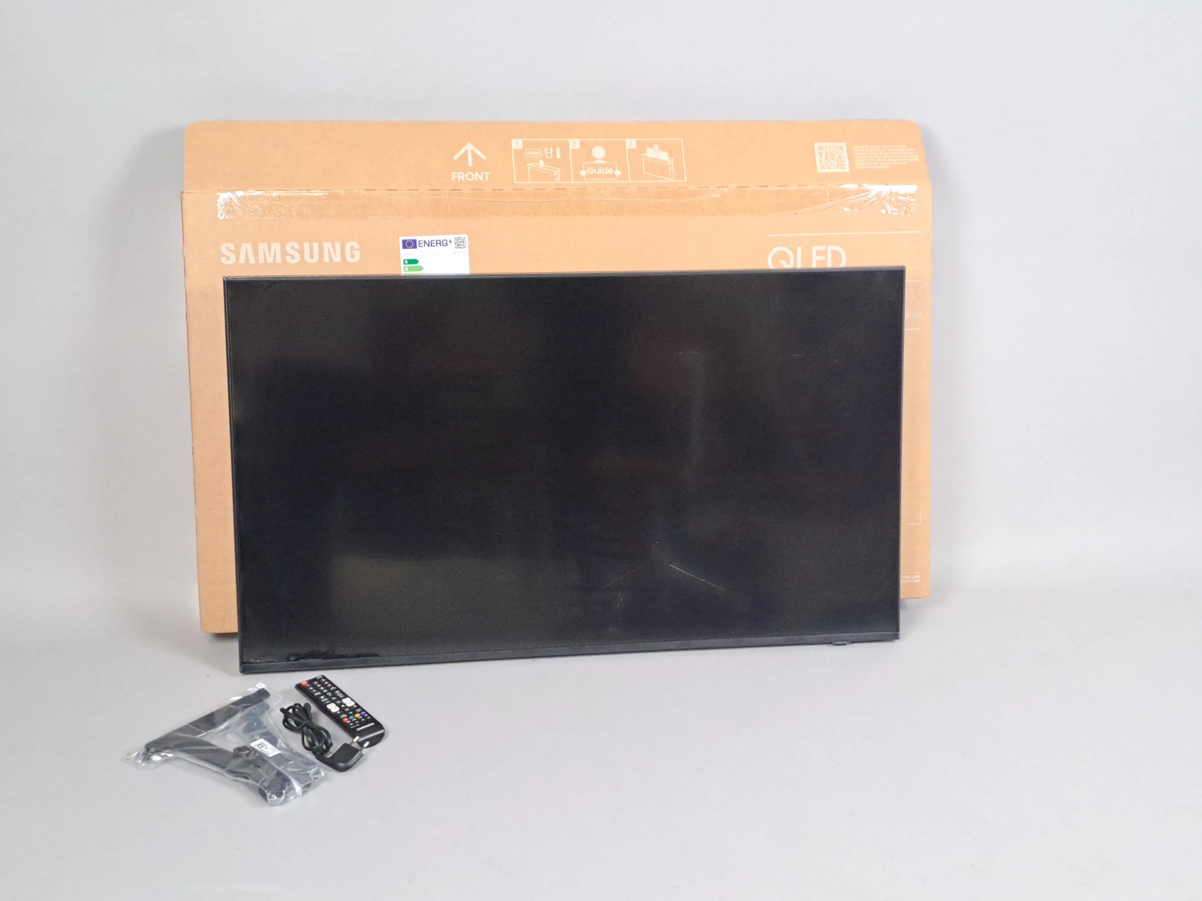 Smart-TV, Samsung 43", TQ43Q7F3BU, Obegagnad