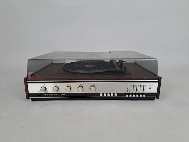 LP-spelare. Ferguson 3414