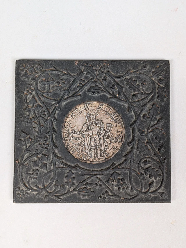 Underlägg, Silver & gjutjärn
