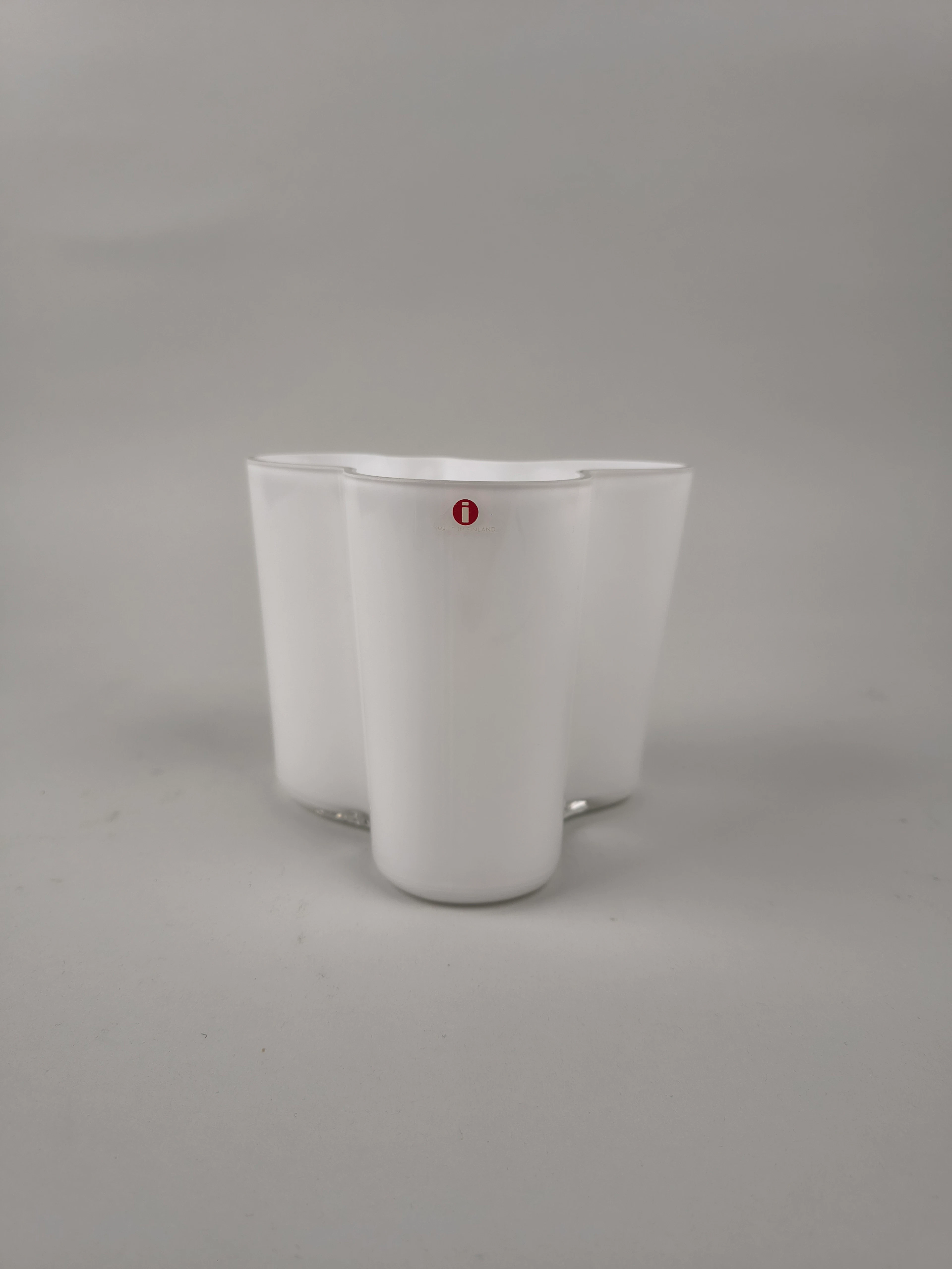 Vas, "Savoy" Alvar Aalto Iittala Finland