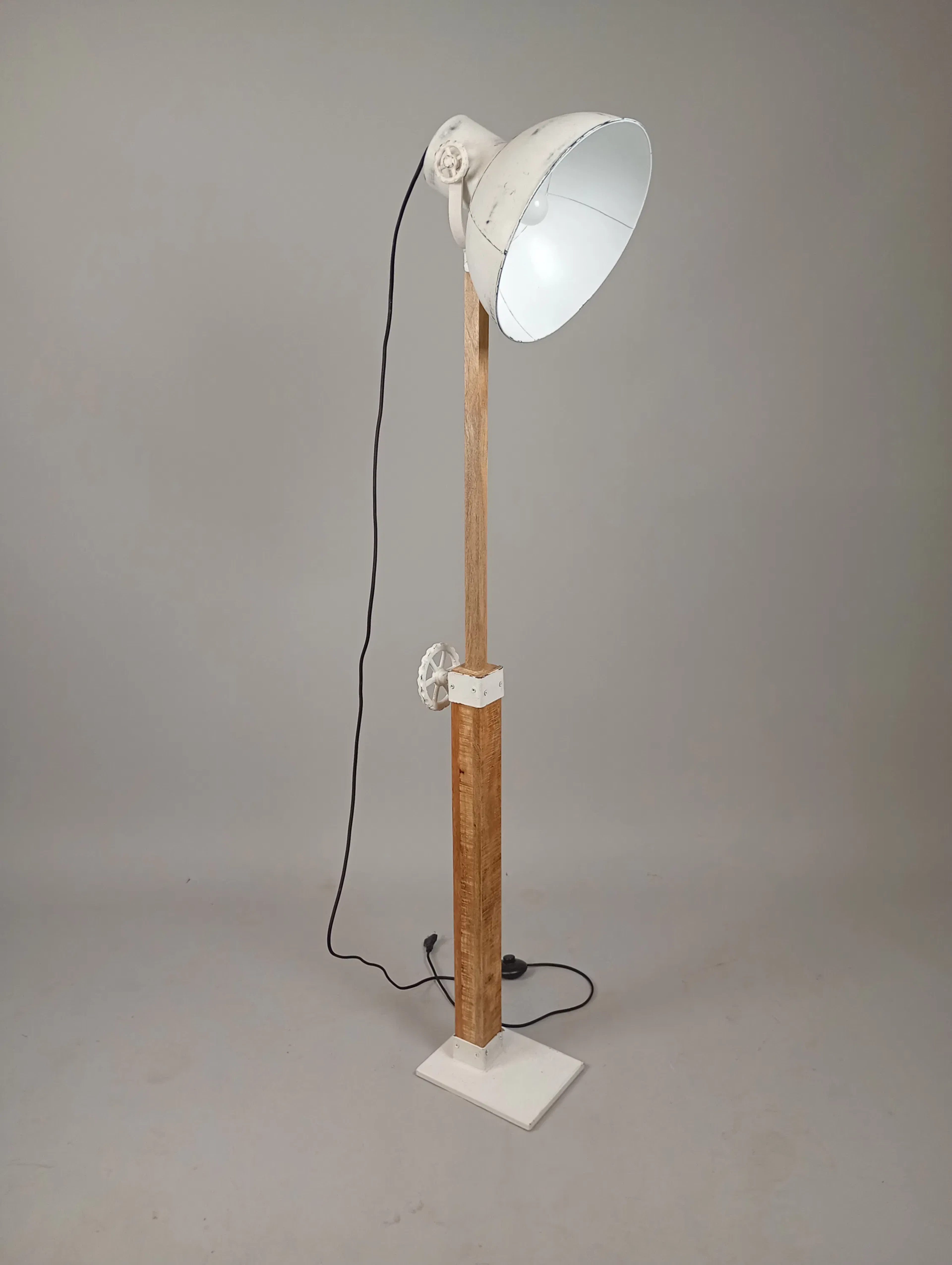 Golvlampa, Qasqa, industriell-stil