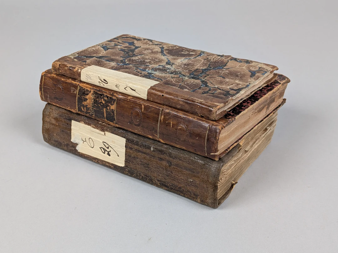 Böcker 3 st, 1800-tal bl.a. Teater Galleri 1877