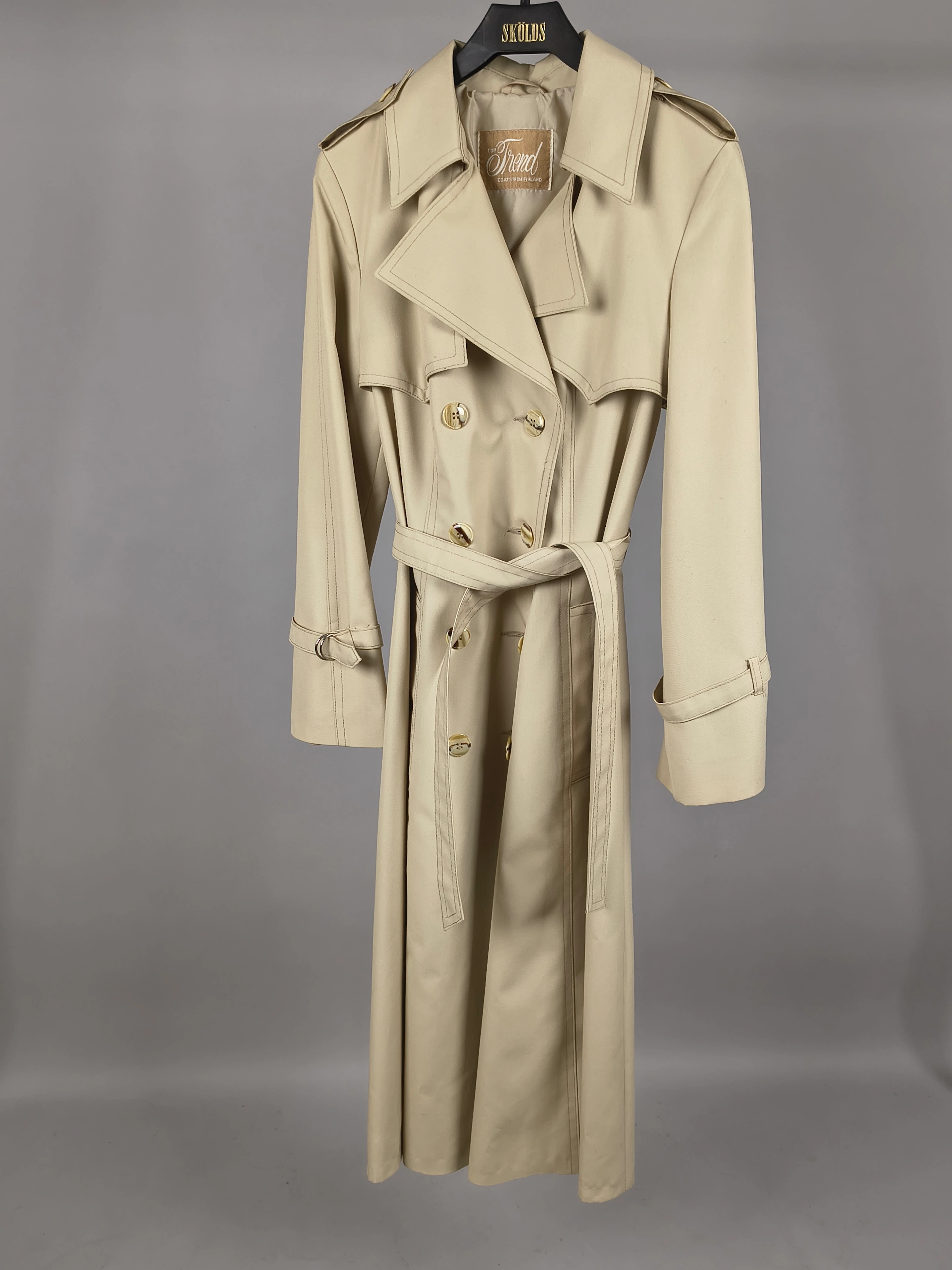 Trenchcoat, Top Trend Finland