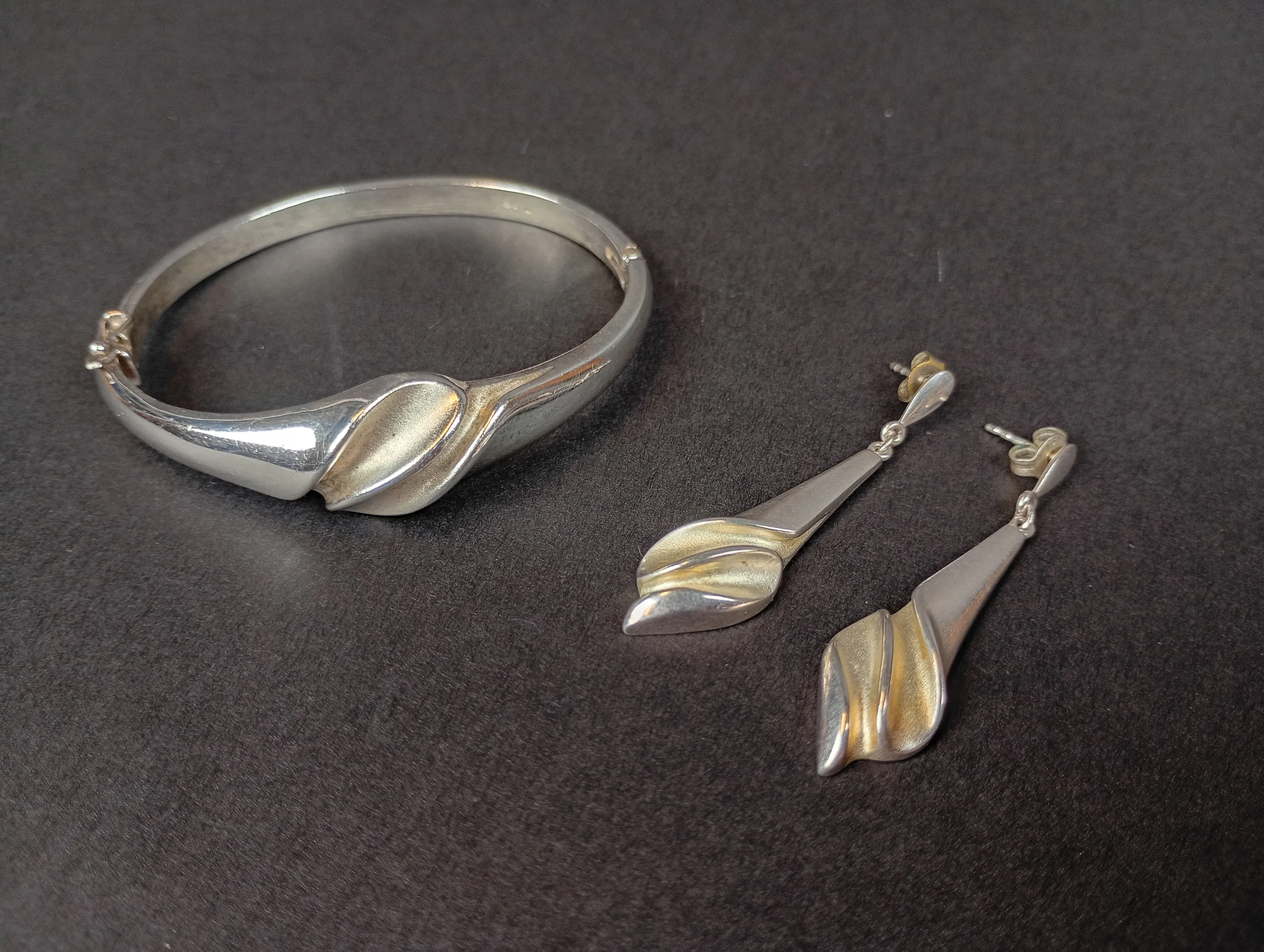 Smyckesset, Silver