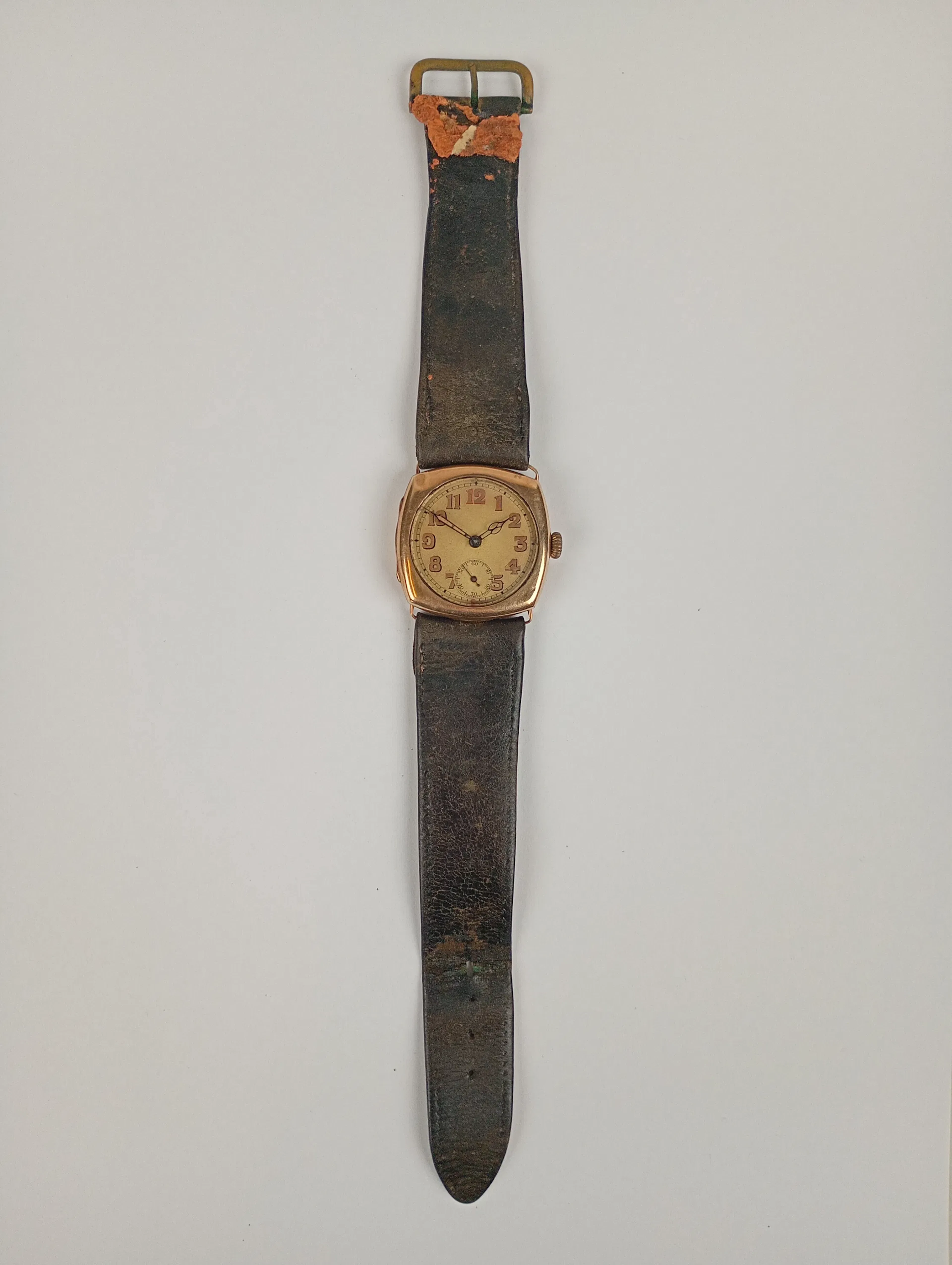Armbandsur herr, 14k Guld manuellt