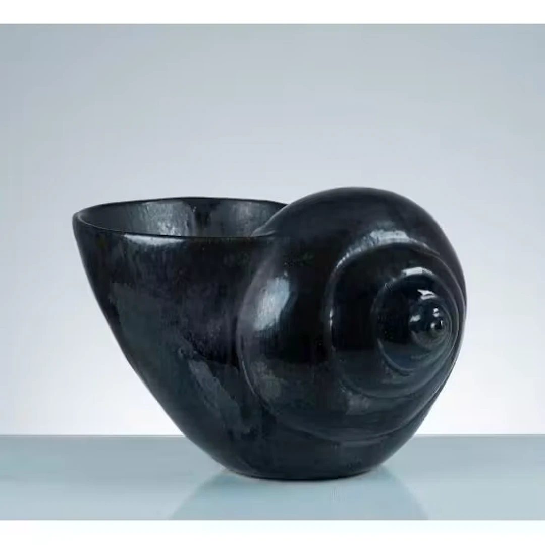 PRODUZIONE EUROPEA 2000 ca., Conchiglia in ceramica