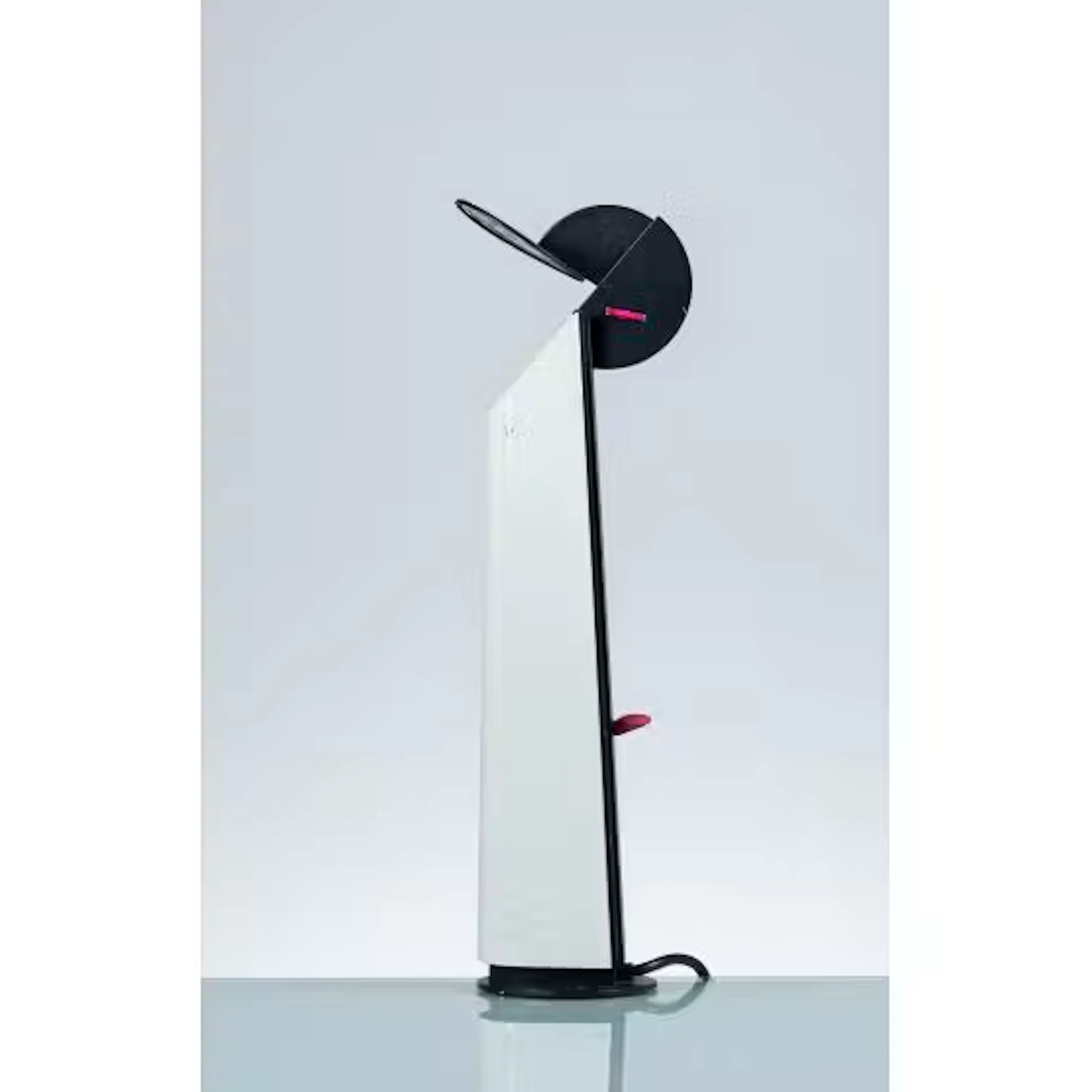 ACHILLE CASTIGLIONI, Lampada da tavolo modello “Gibigiana”