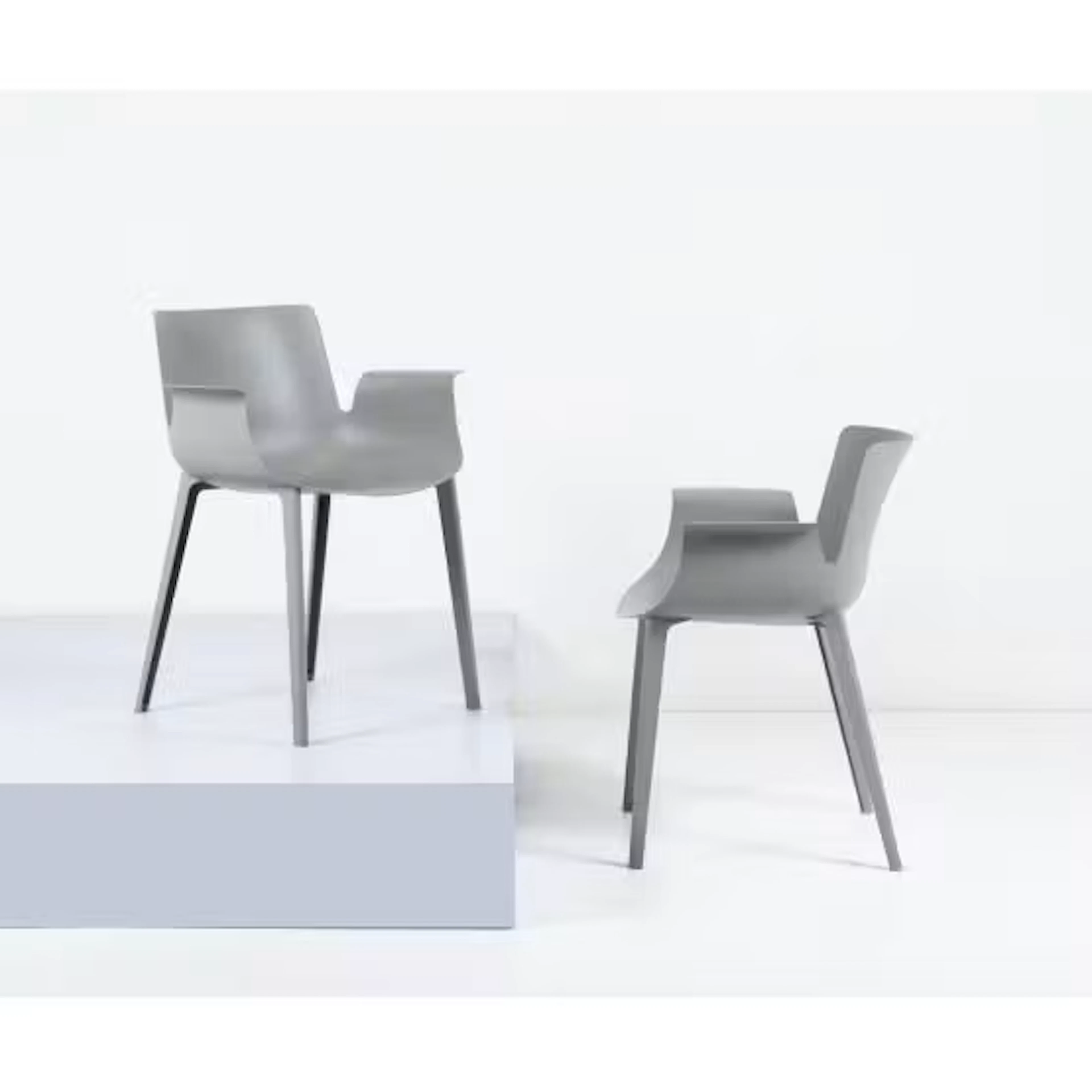 PIERO LISSONI, Due sedie modello “Piuma”