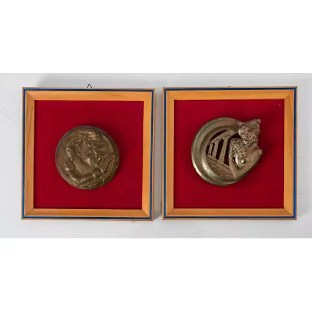 VINCENZO GENNARO, Due medaglioni in bronzo