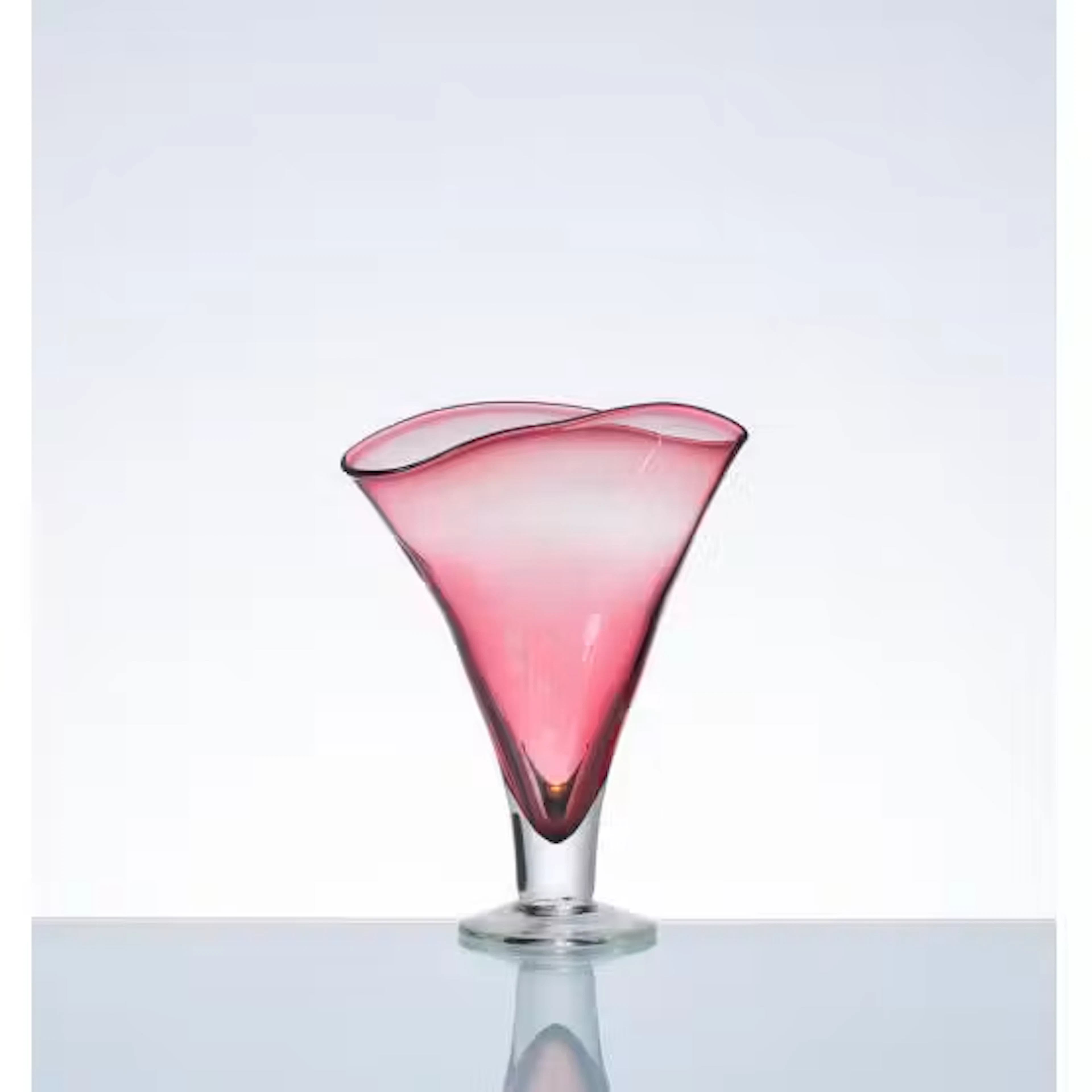 SEGUSO (Attr.), Vaso a ventaglio in vetro