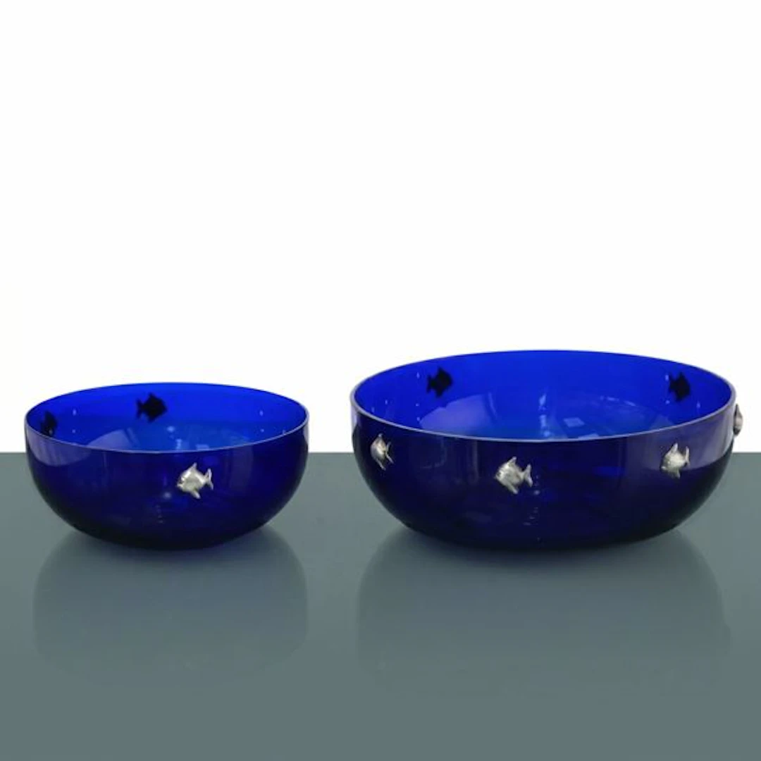 Coppia di ciotole in vetro di Murano blu con applicazioni di pesci
