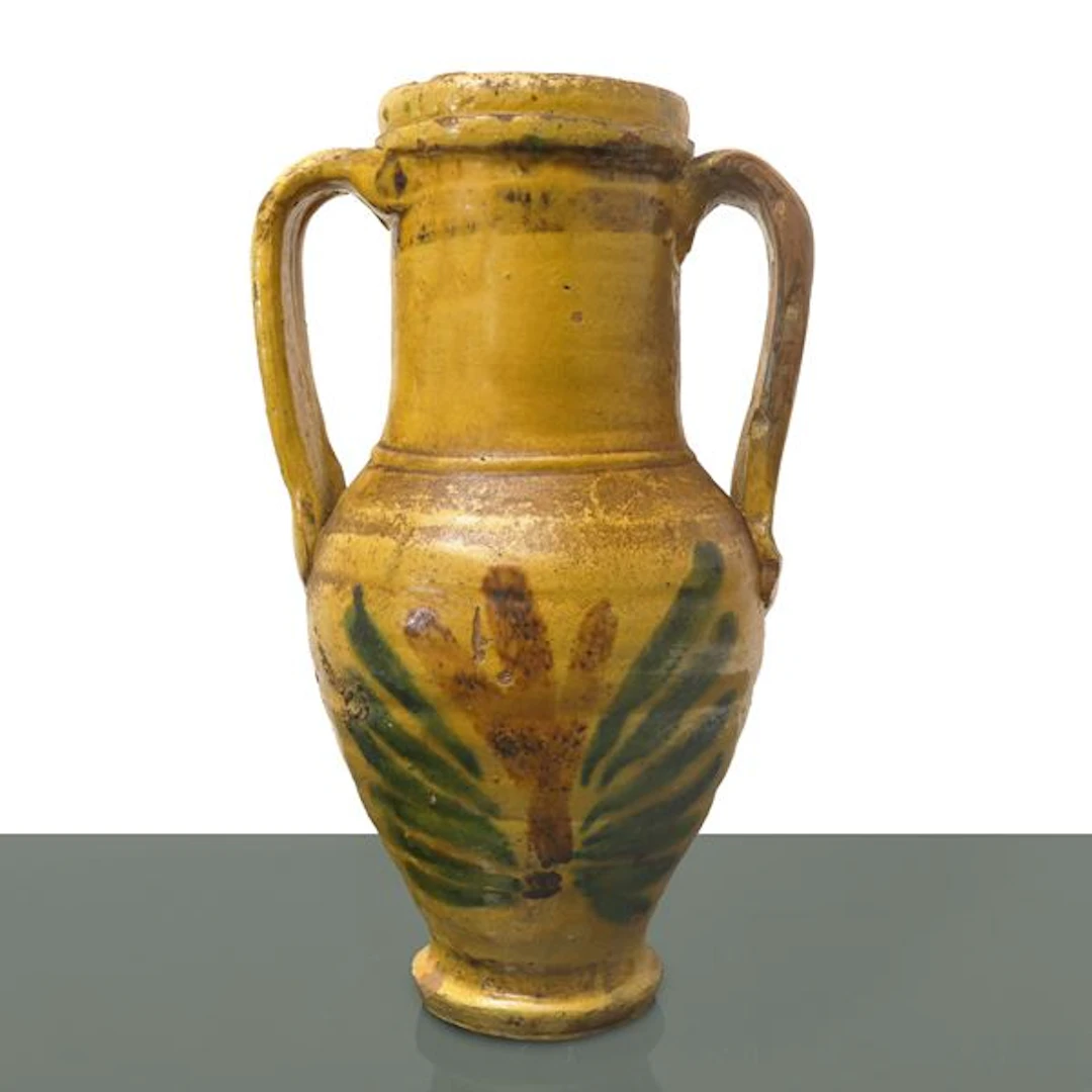 Quartara in maiolica di Caltagirone a pasta gialla con decoro policromo