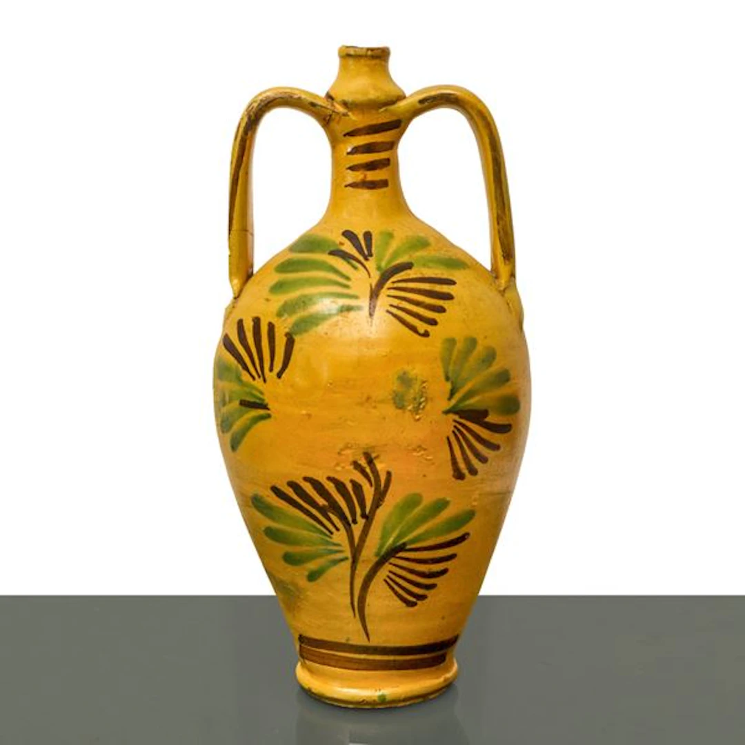 Quartara in maiolica di Caltagirone a pasta gialla con decoro policromo