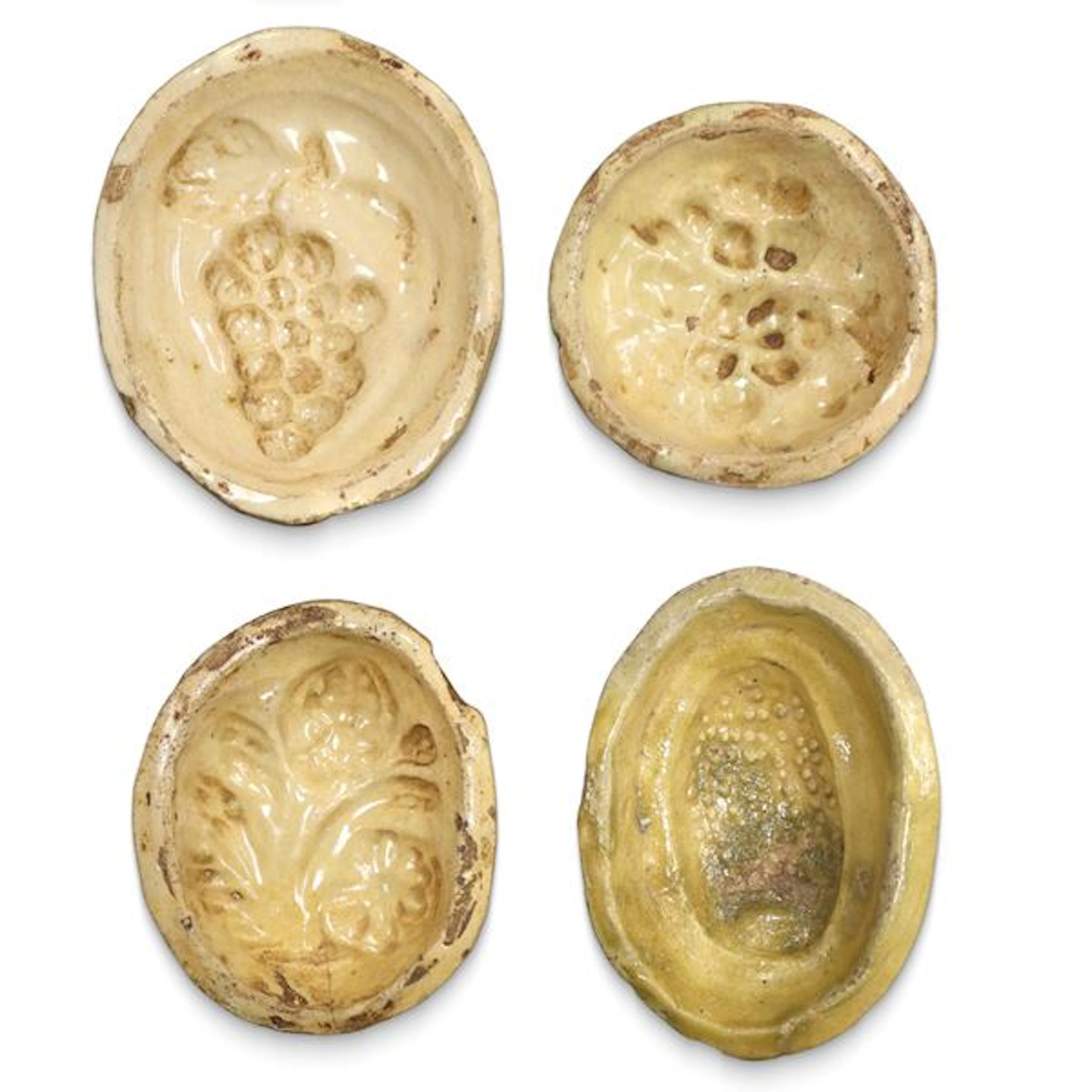 N°4 Formelle da mostarda in maiolica di Caltagirone con decori legati al cibo