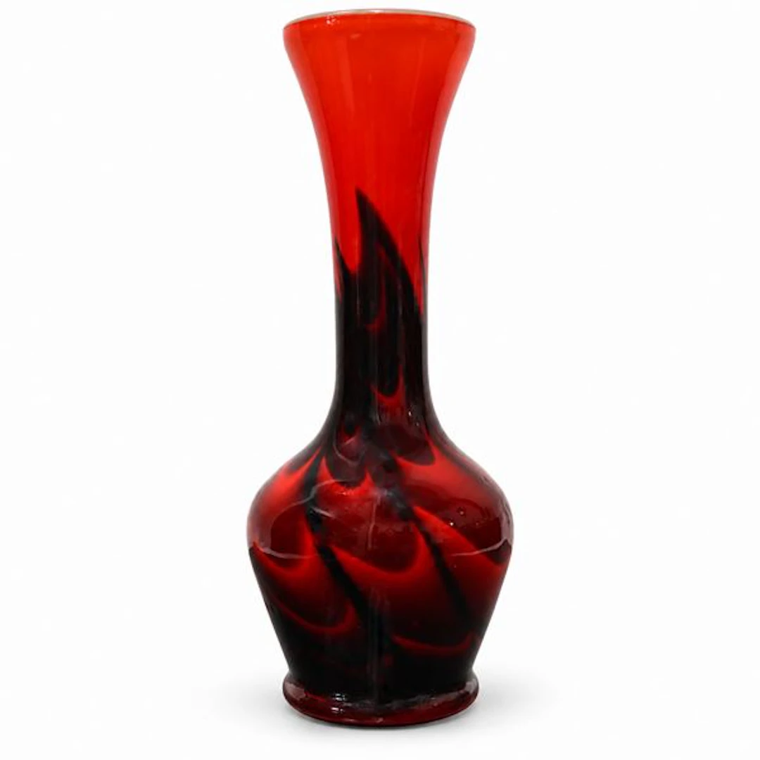 Vaso in vetro di Murano rosso con sfumature nere - Carlo Moretti (1958)