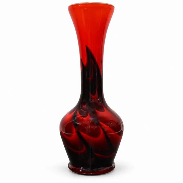 Vaso in vetro di Murano rosso con sfumature nere - Carlo Moretti (1958)