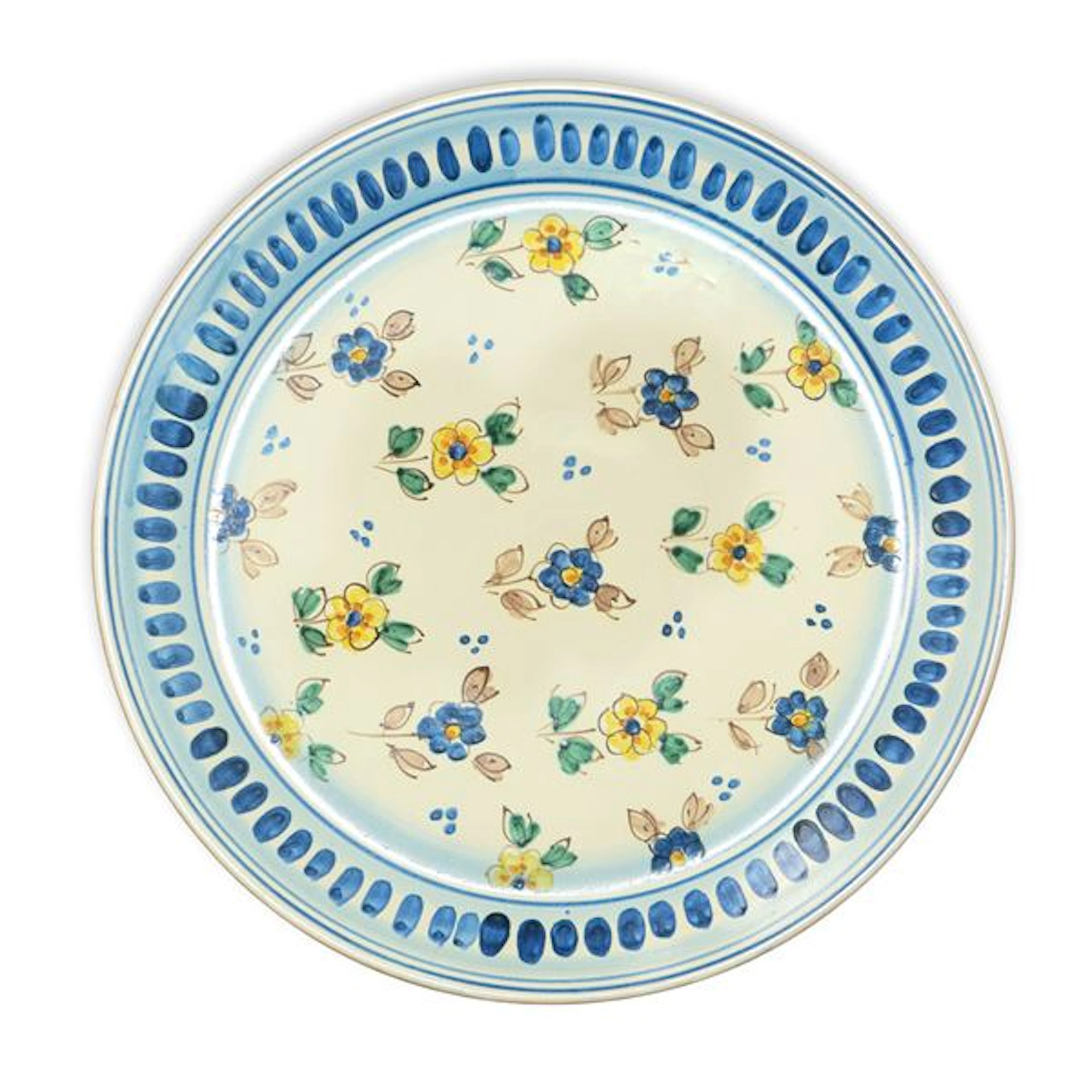 Piatto decorativo in maiolica di Caltagirone con decori floreali -