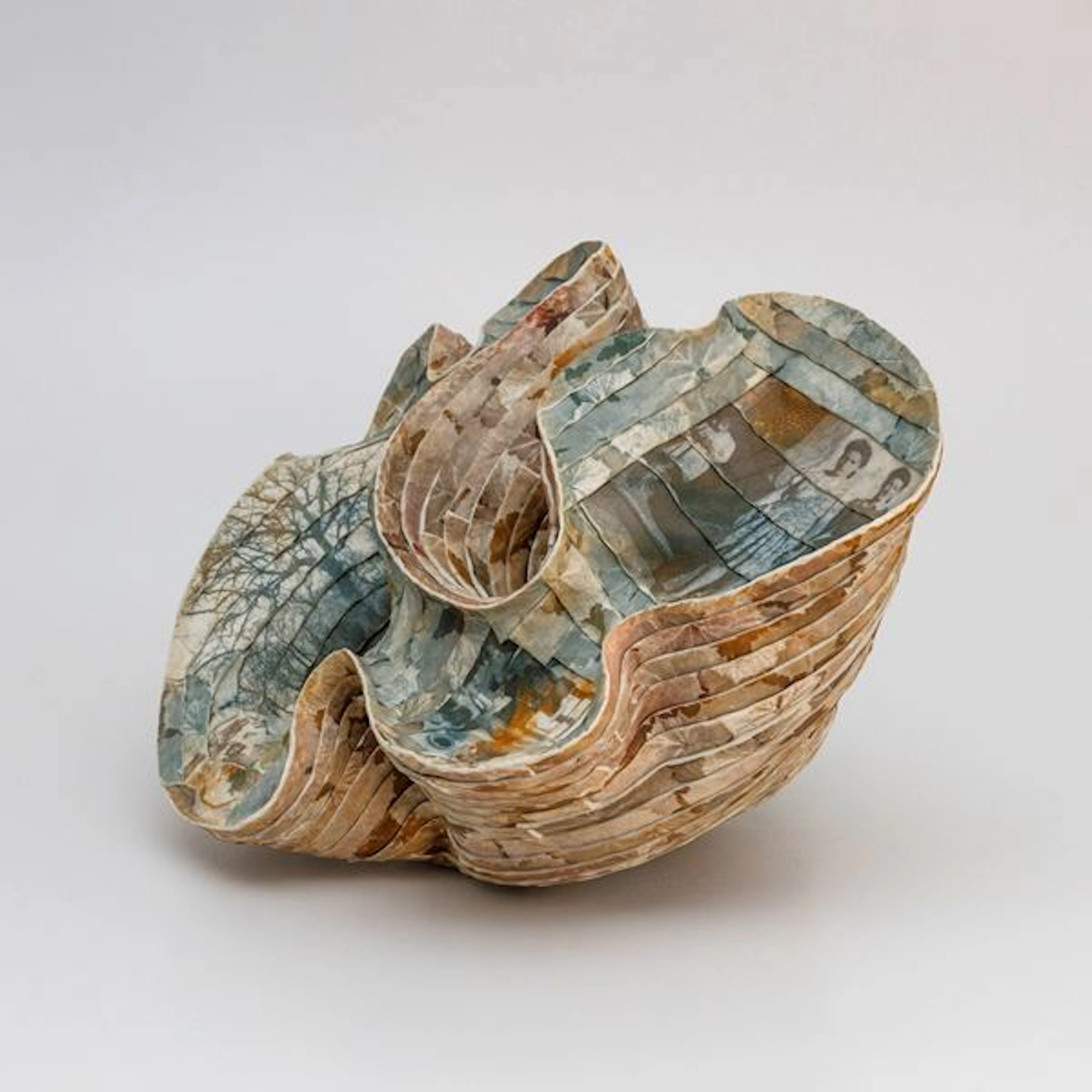 Quel che affidiamo al vento, 2021 - Sara Dario © (Venezia, 1976)
