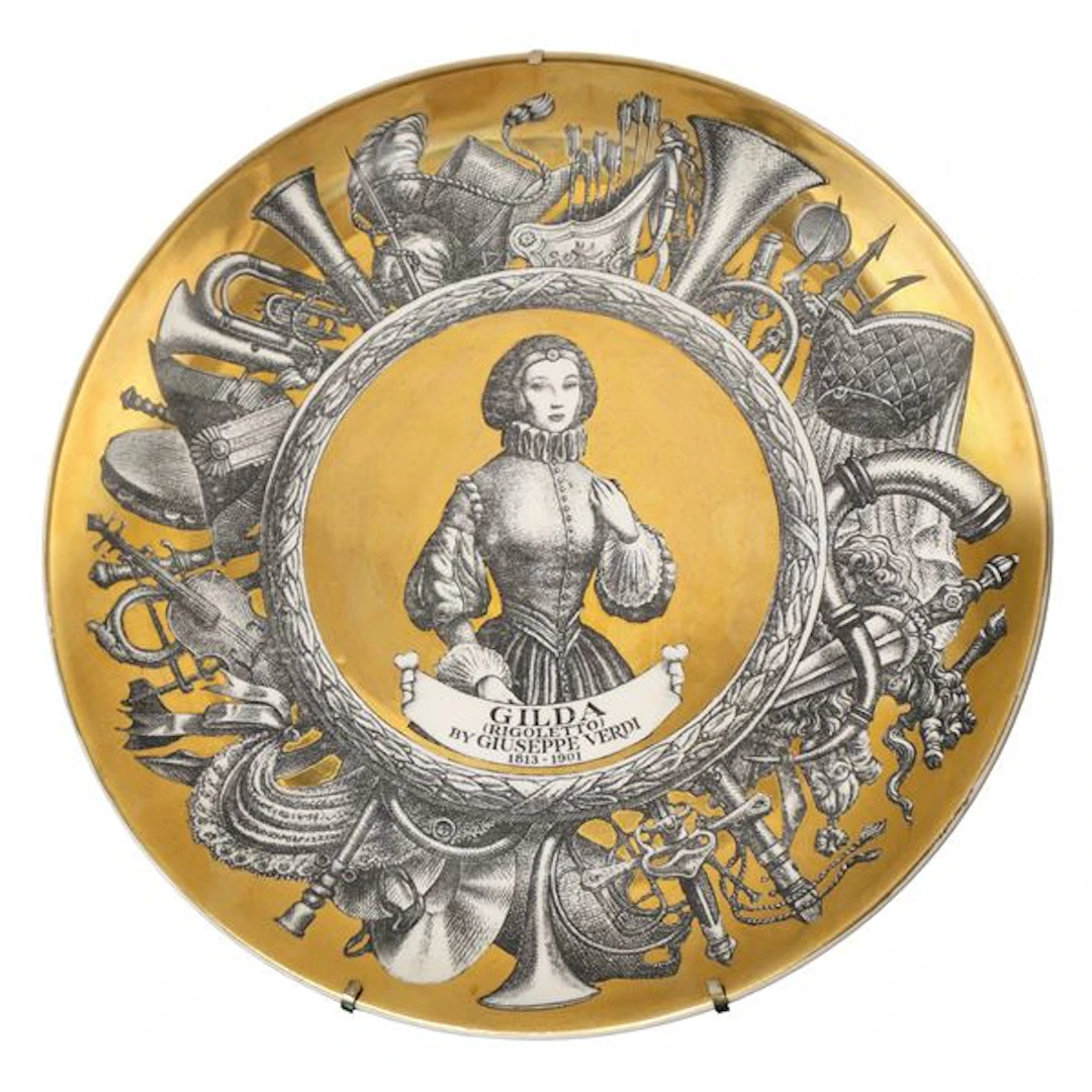 Piatto ornamentale della serie Melodramma raffigurante Gilda - Piero Fornasetti